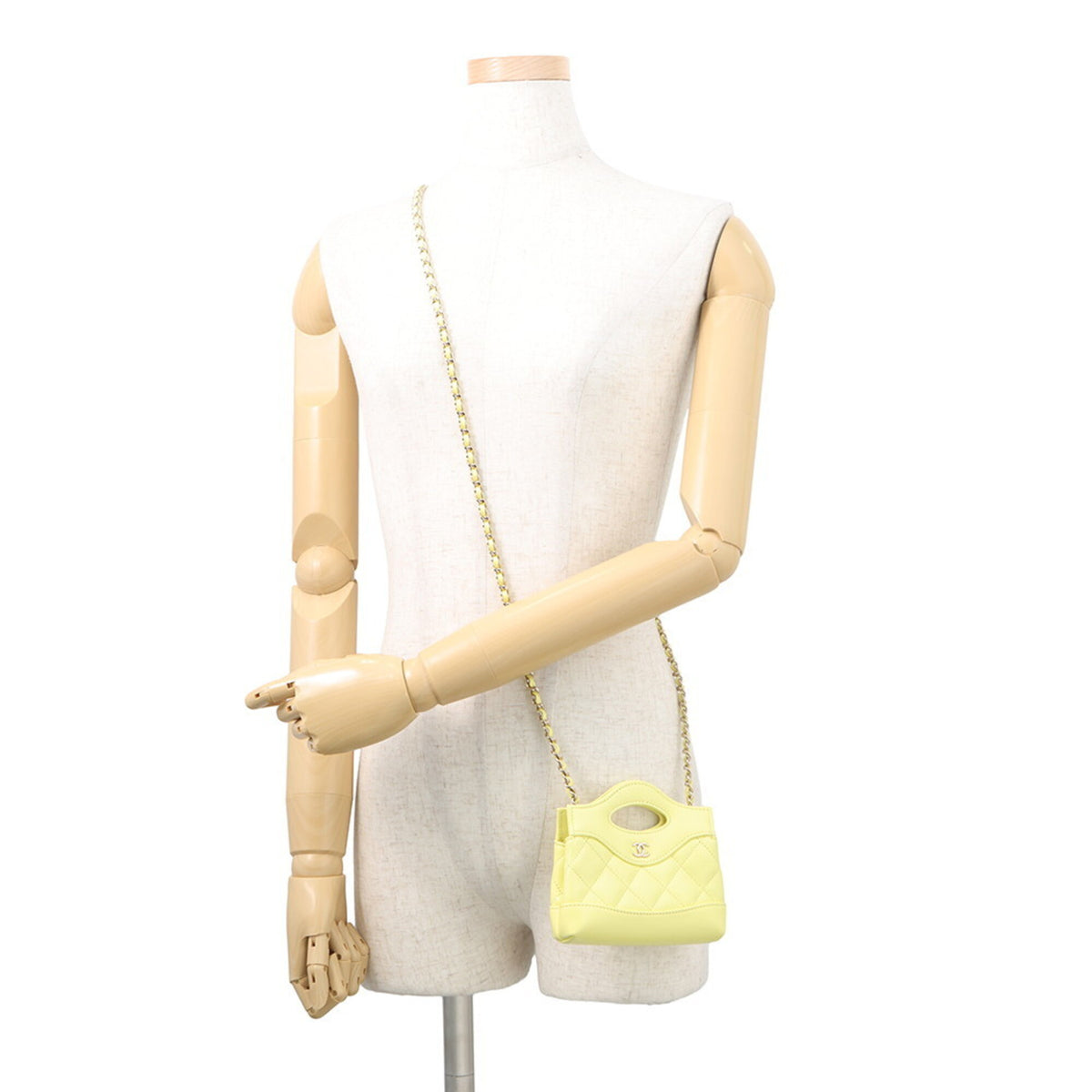 Chanel Yellow Leather Clutch Bag Handbag Shoulder Bag (Pre-Owned)