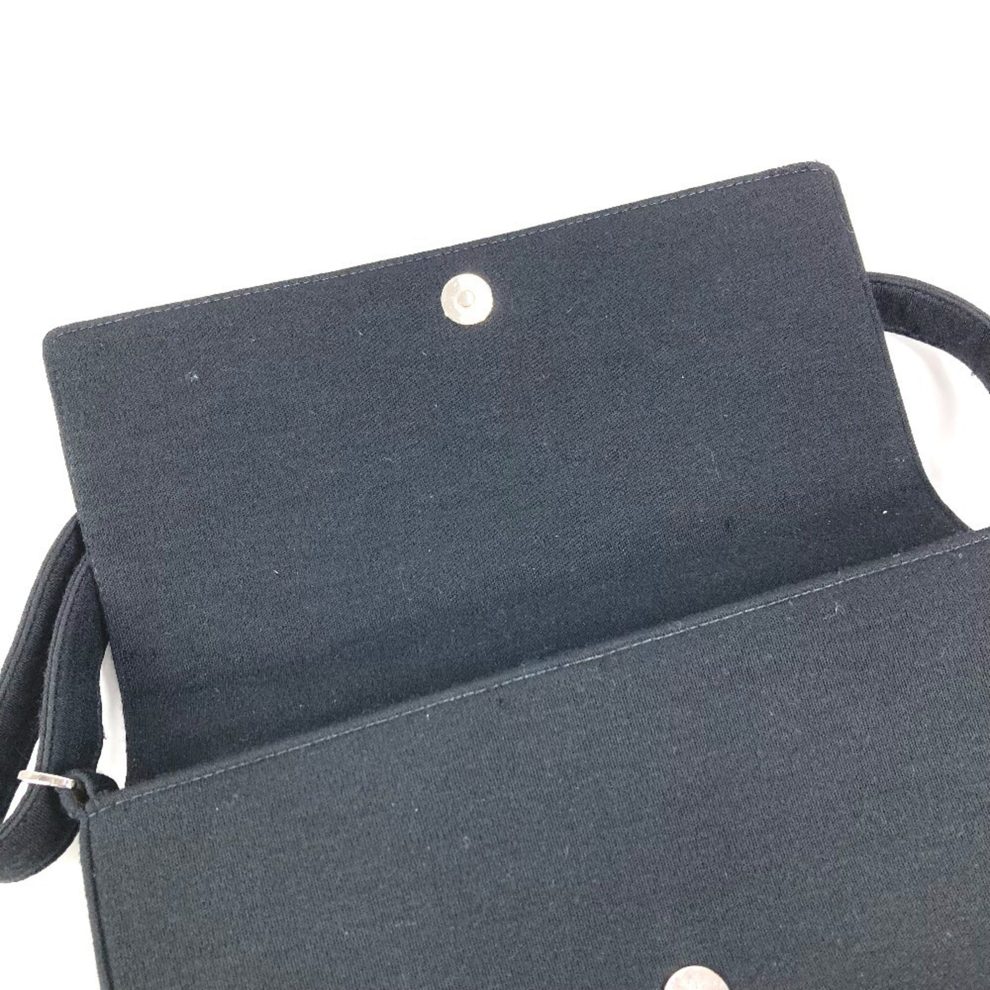 Chanel Black Cotton Shoulder Bag (Pre-Owned)