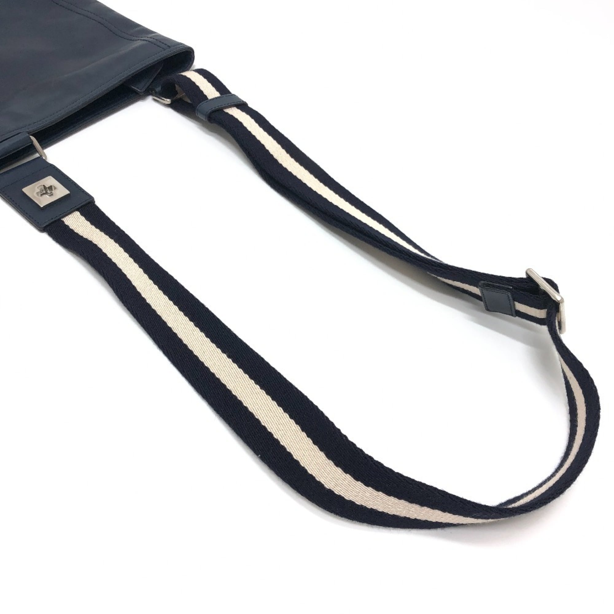 Bally Navy Leather Handbag Shoulder Bag (Pre-Owned)