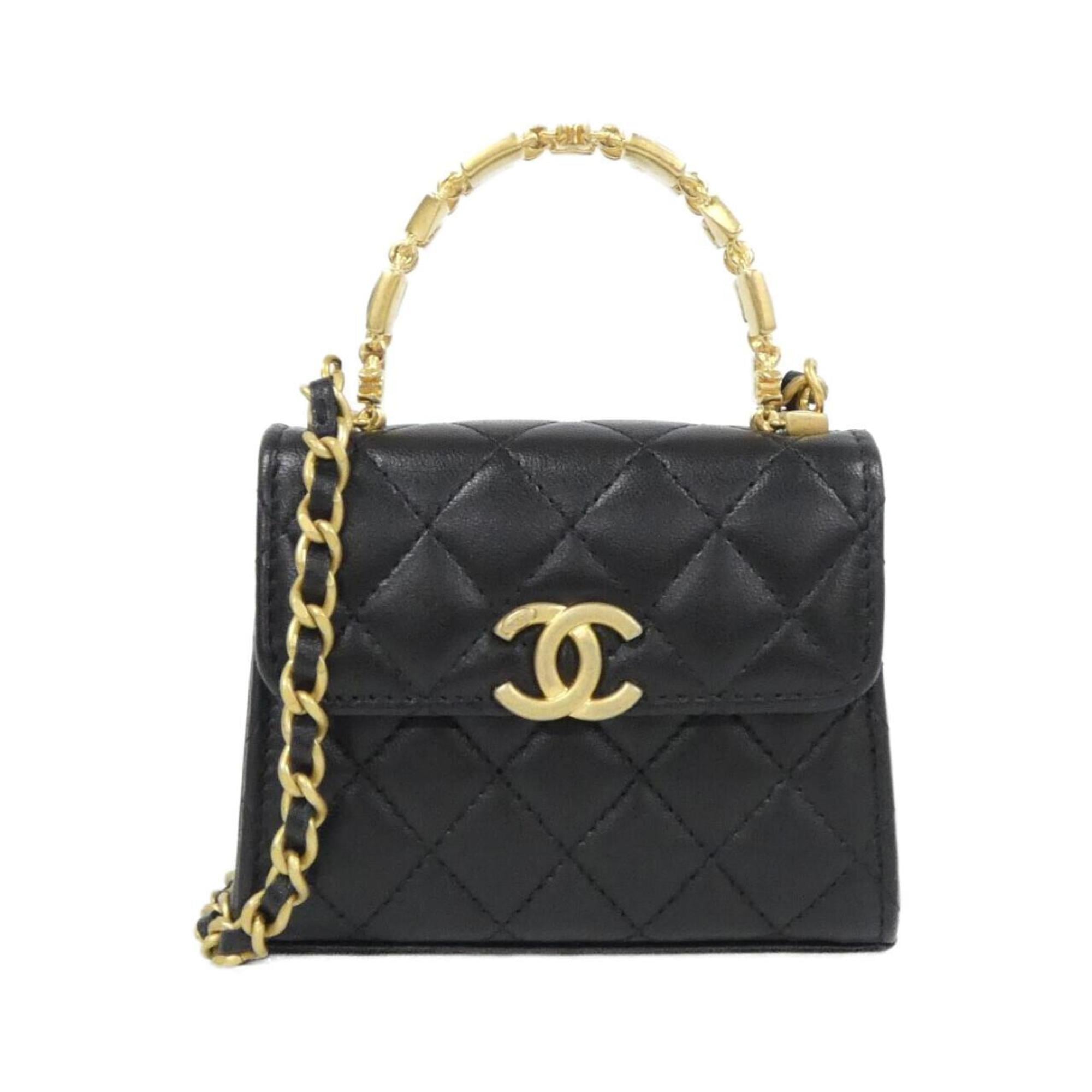 Chanel Black Leather Shoulder Bag (Pre-Owned)