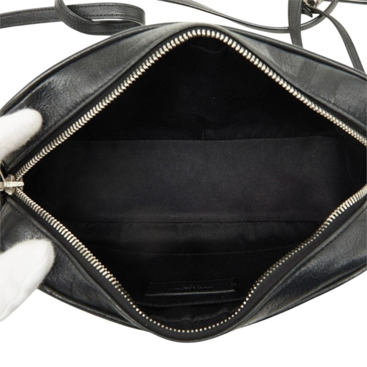 Saint Laurent Black Leather Shoulder Bag (Pre-Owned)