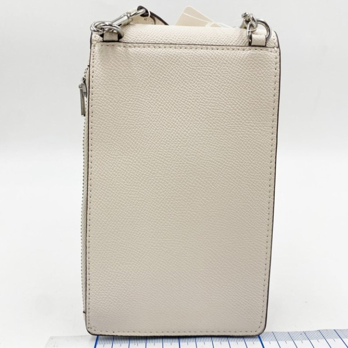 Coach White Leather Shoulder Bag (Pre-Owned)