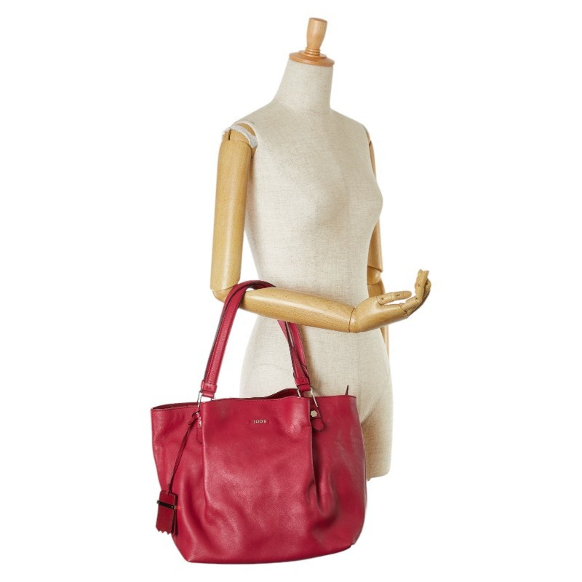 Tod's Pink Leather Tote Bag (Pre-Owned)