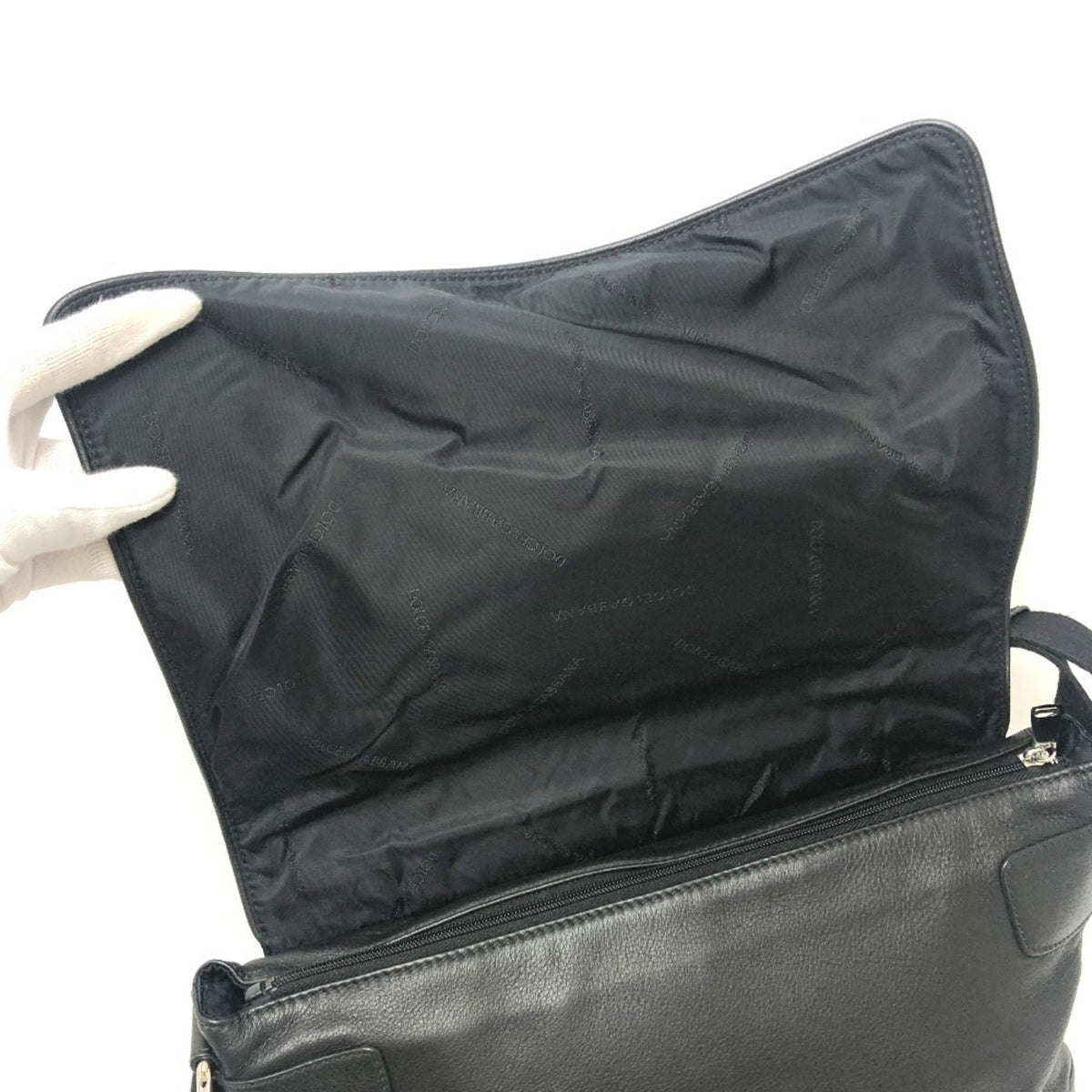 Dolce & Gabbana Black Leather Shoulder Bag (Pre-Owned)