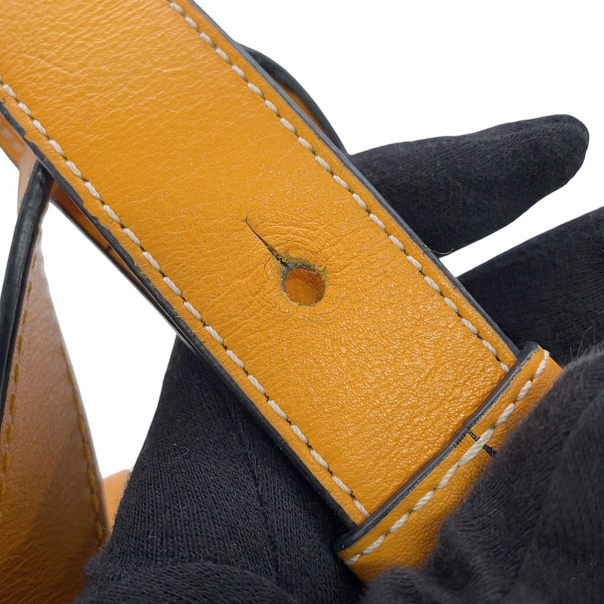 Loewe Orange Leather Handbag (Pre-Owned)