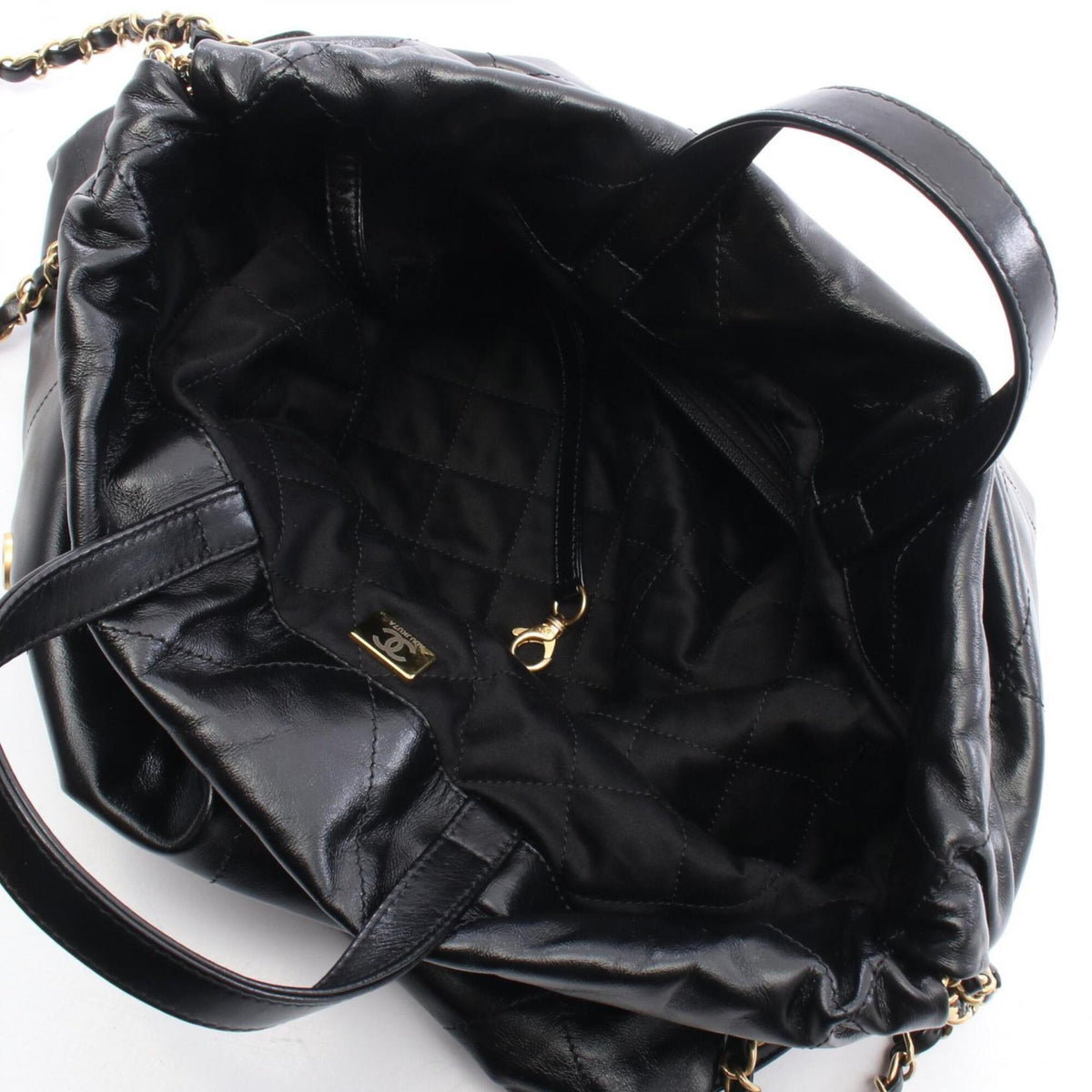 Chanel Black Leather Backpack Handbag (Pre-Owned)