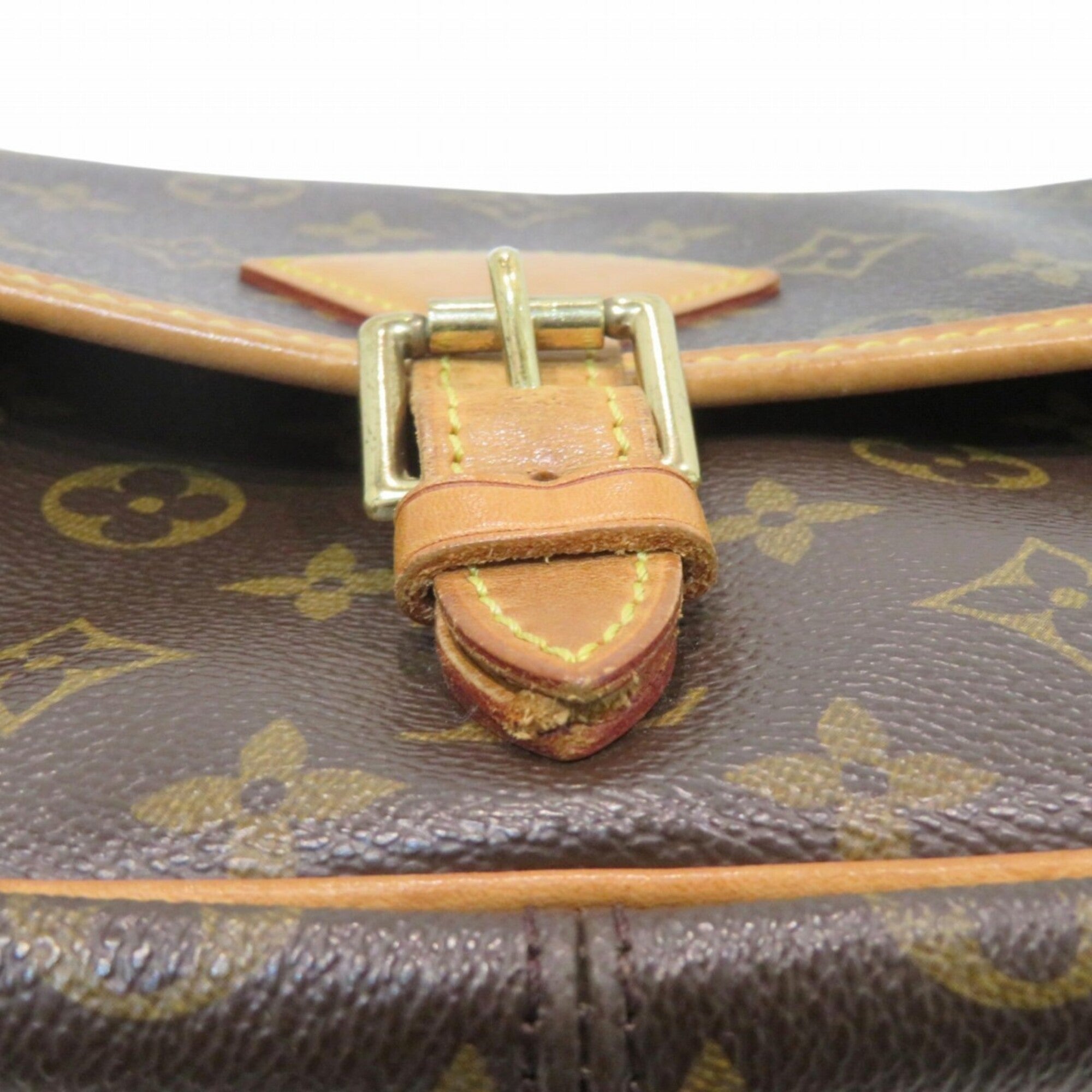 Louis Vuitton Brown Monogram Monogram Shoulder Bag (Pre-Owned)