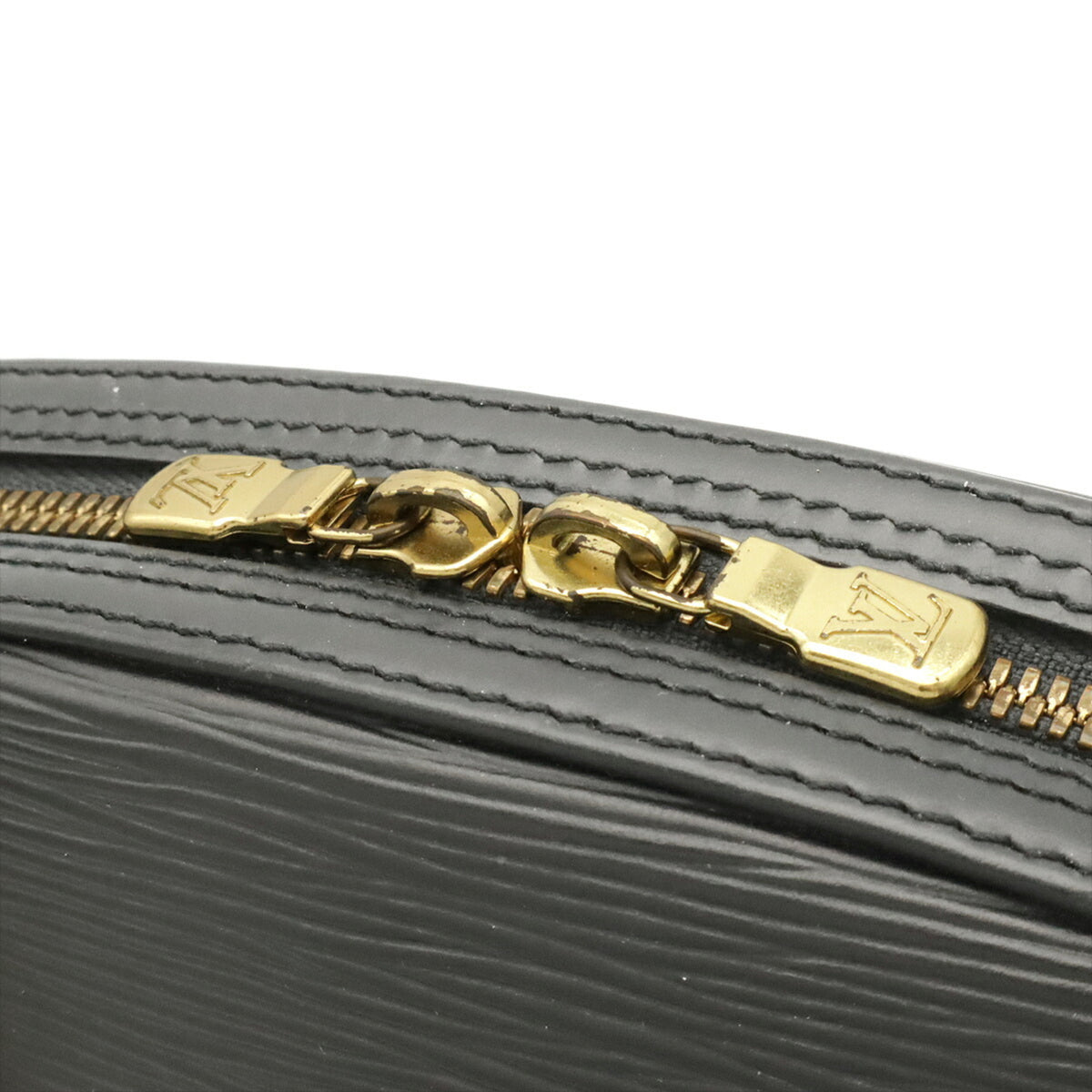 Louis Vuitton Noir Epi Leather Handbag (Pre-Owned)