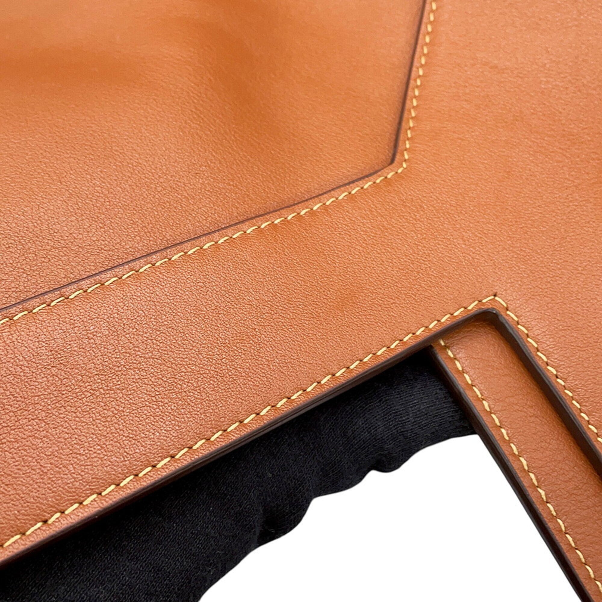 Yves Saint Laurent Brown Leather Handbag Tote Bag (Pre-Owned)