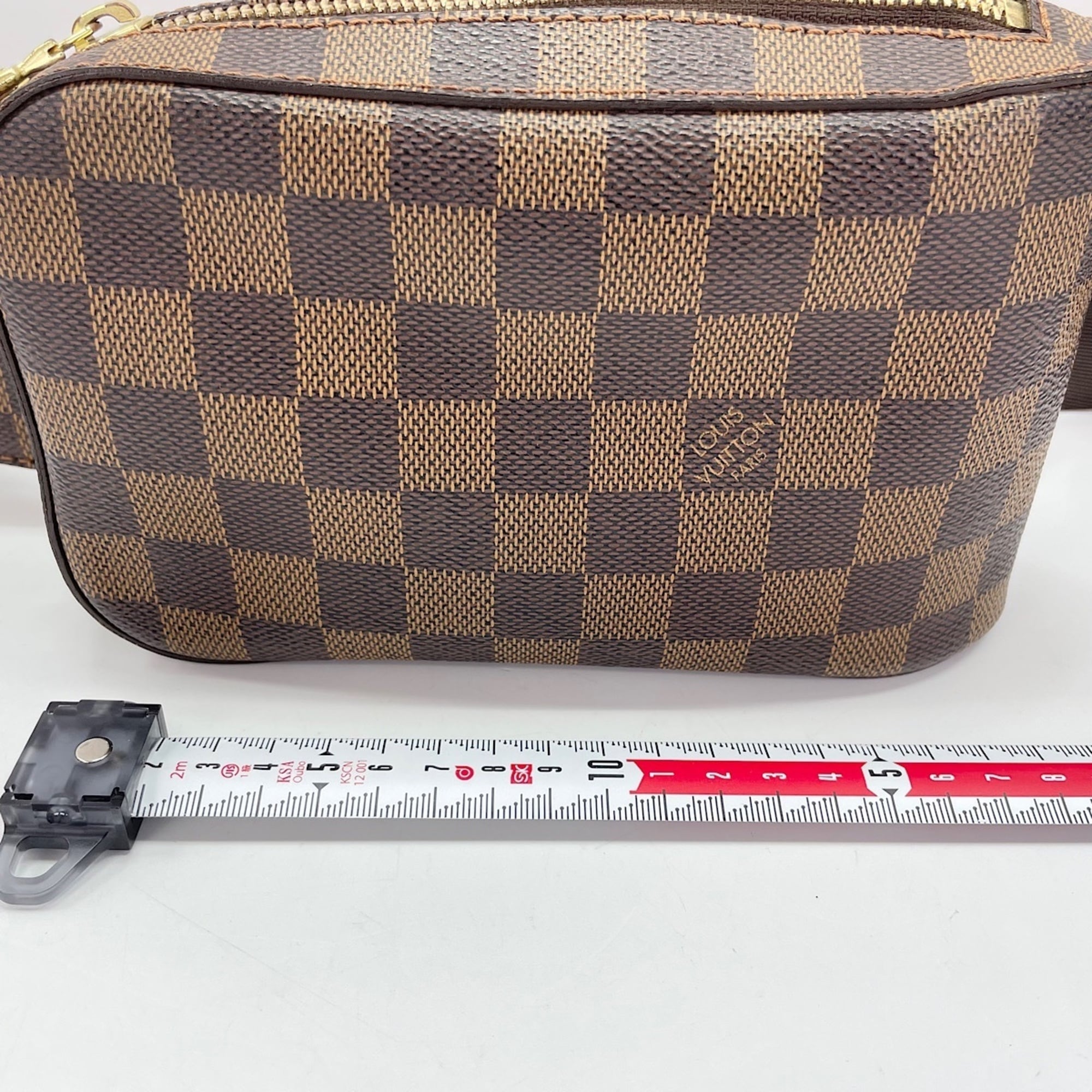 Louis Vuitton Brown Sling Bag (Pre-Owned)