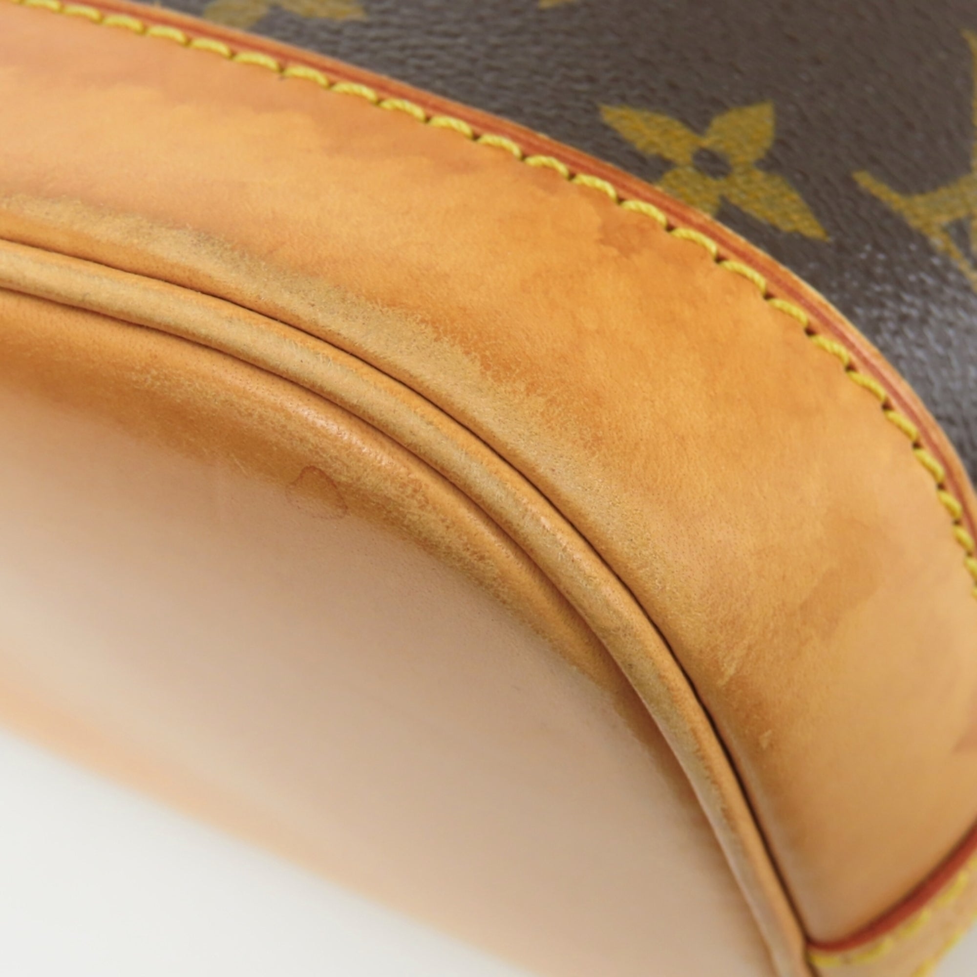 Louis Vuitton Monogram Brown Monogram Leather Handbag (Pre-Owned)
