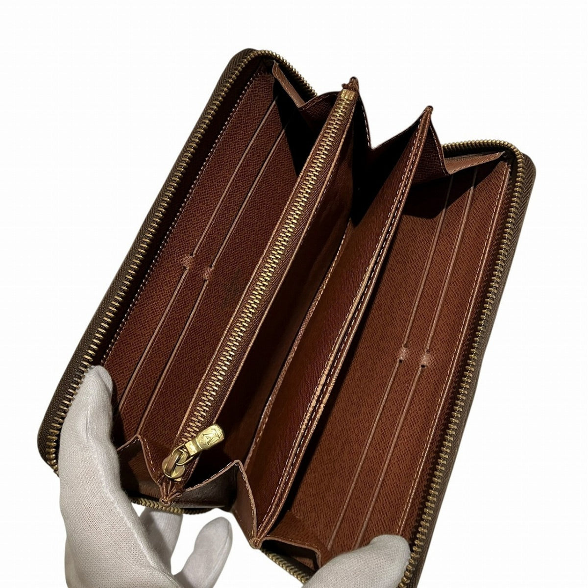 Louis Vuitton Monogram Brown Monogram Long Wallet (Bi-Fold) (Pre-Owned)
