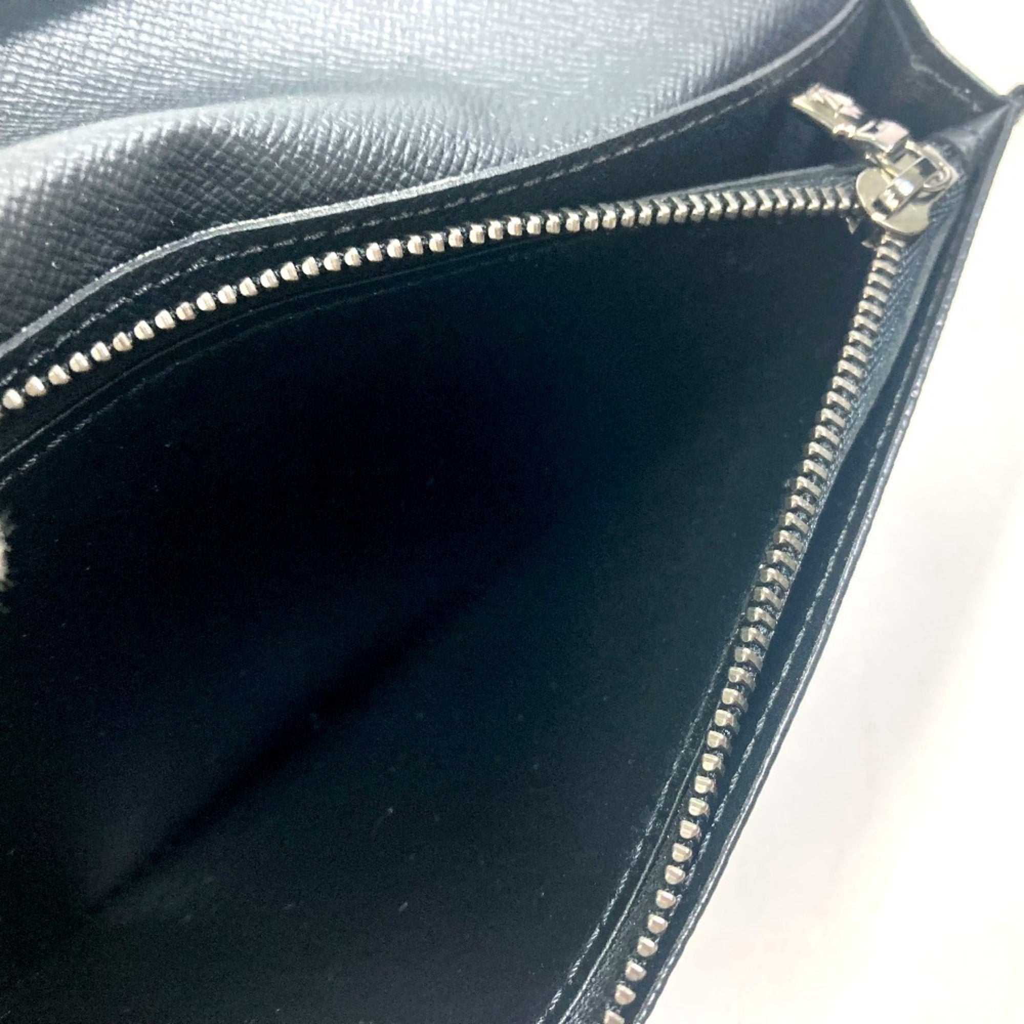 Louis Vuitton Monogram Eclipse Black Monogram Eclipse Long Wallet (Bi-Fold) (Pre-Owned)