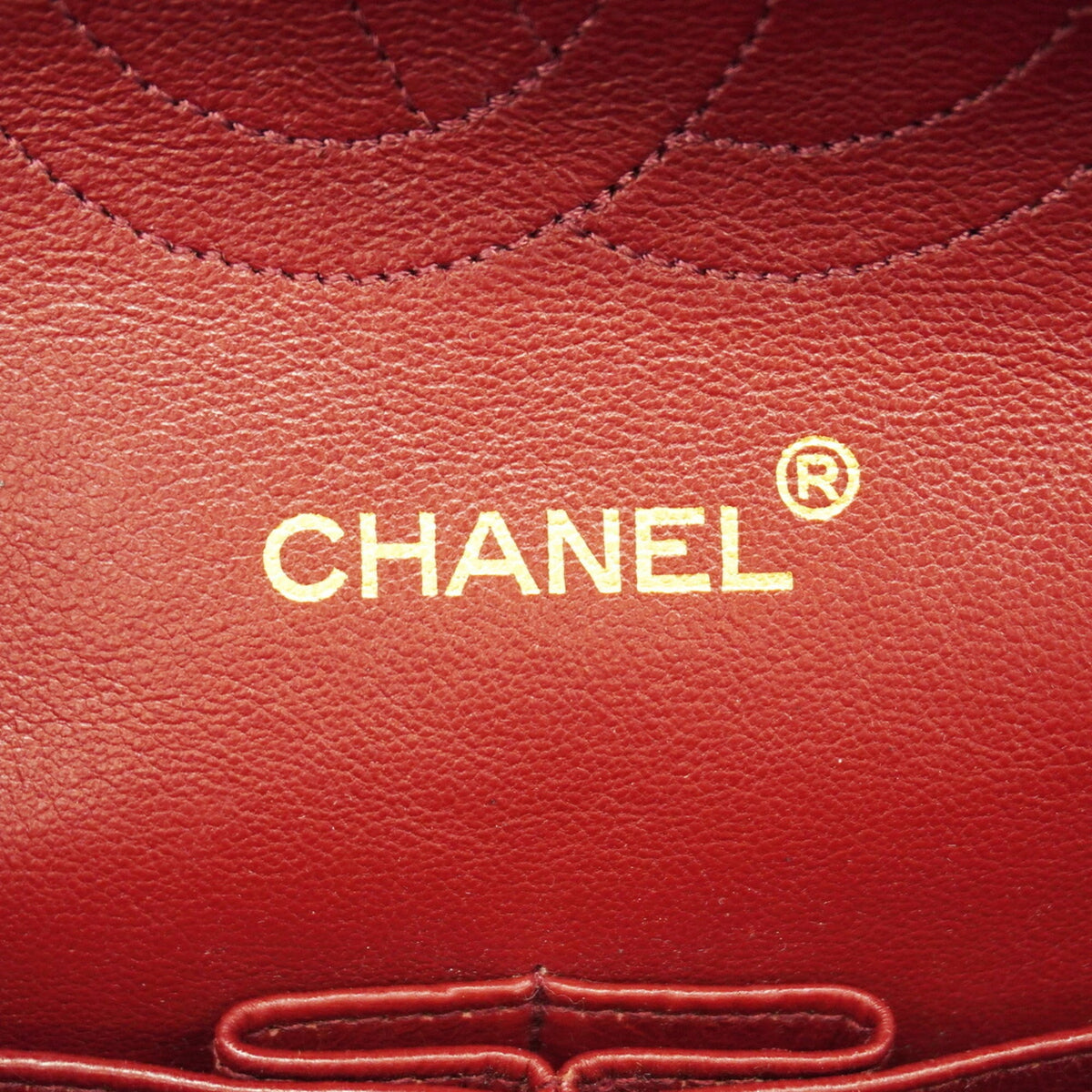 Chanel Black Leather Shoulder Bag (Pre-Owned)