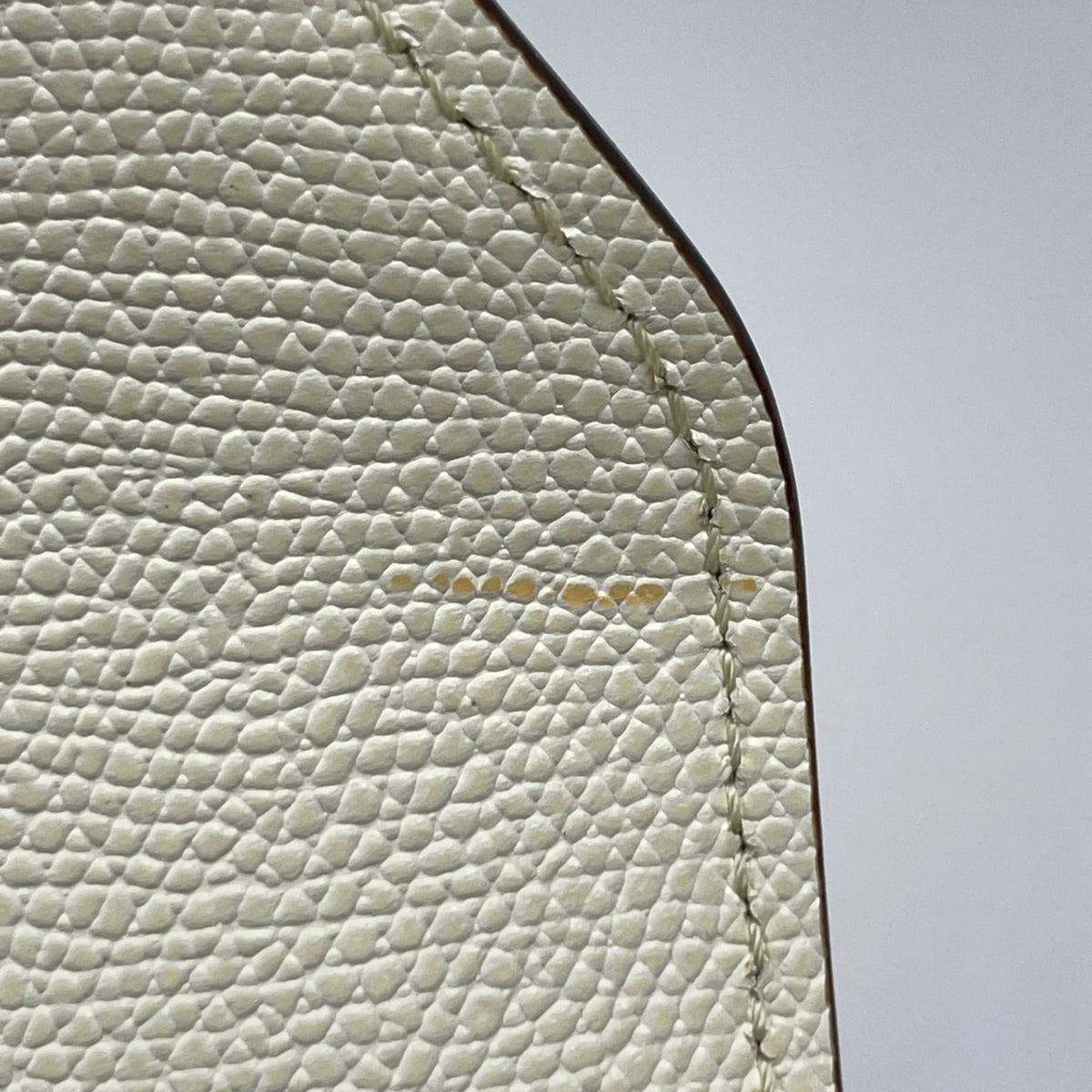 Valextra Ivory Leather Handbag (Pre-Owned)