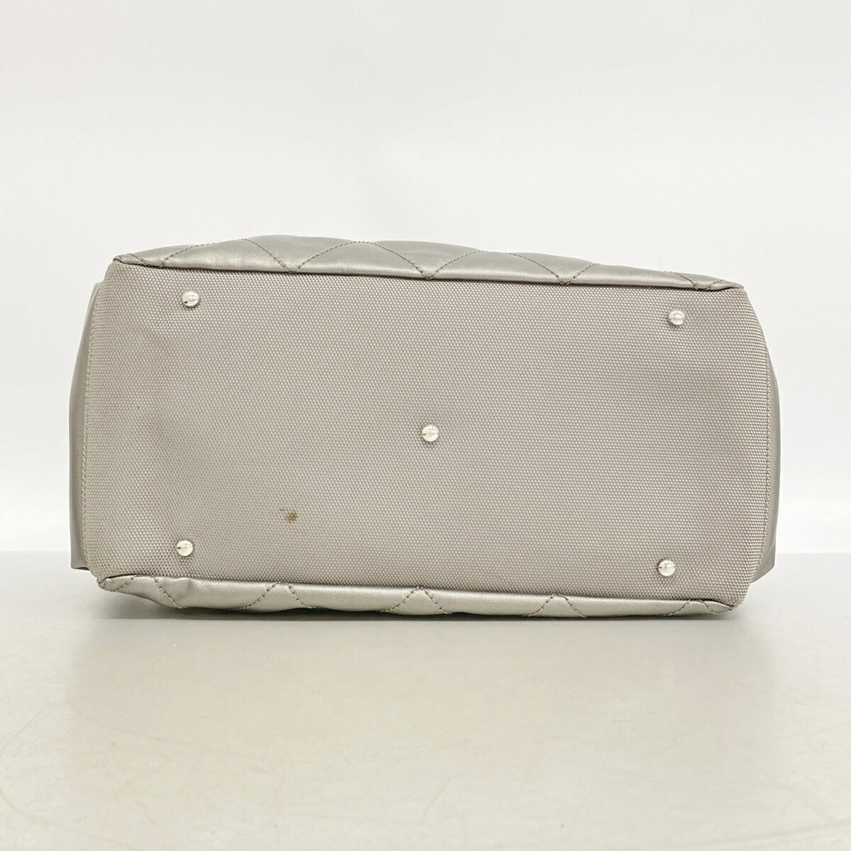 Chanel Gray Canvas Shoulder Bag (Pre-Owned)