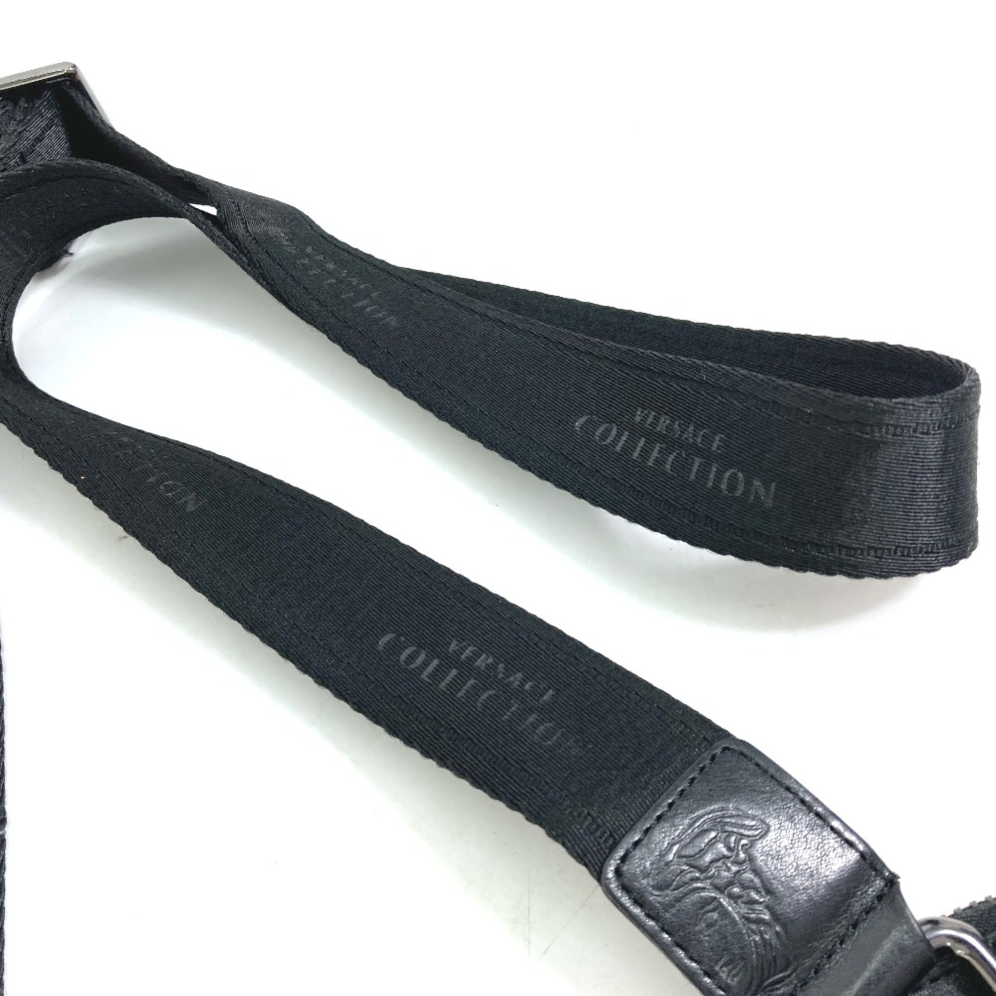 Versace Black Leather Shoulder Bag (Pre-Owned)