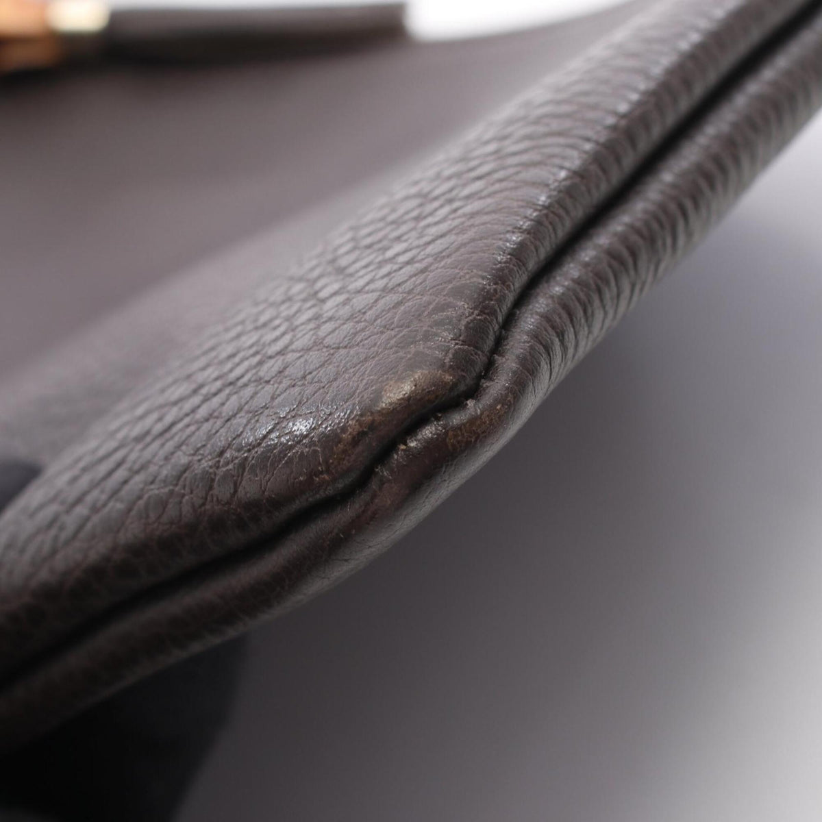 Gucci Brown Leather Clutch Bag (Pre-Owned)
