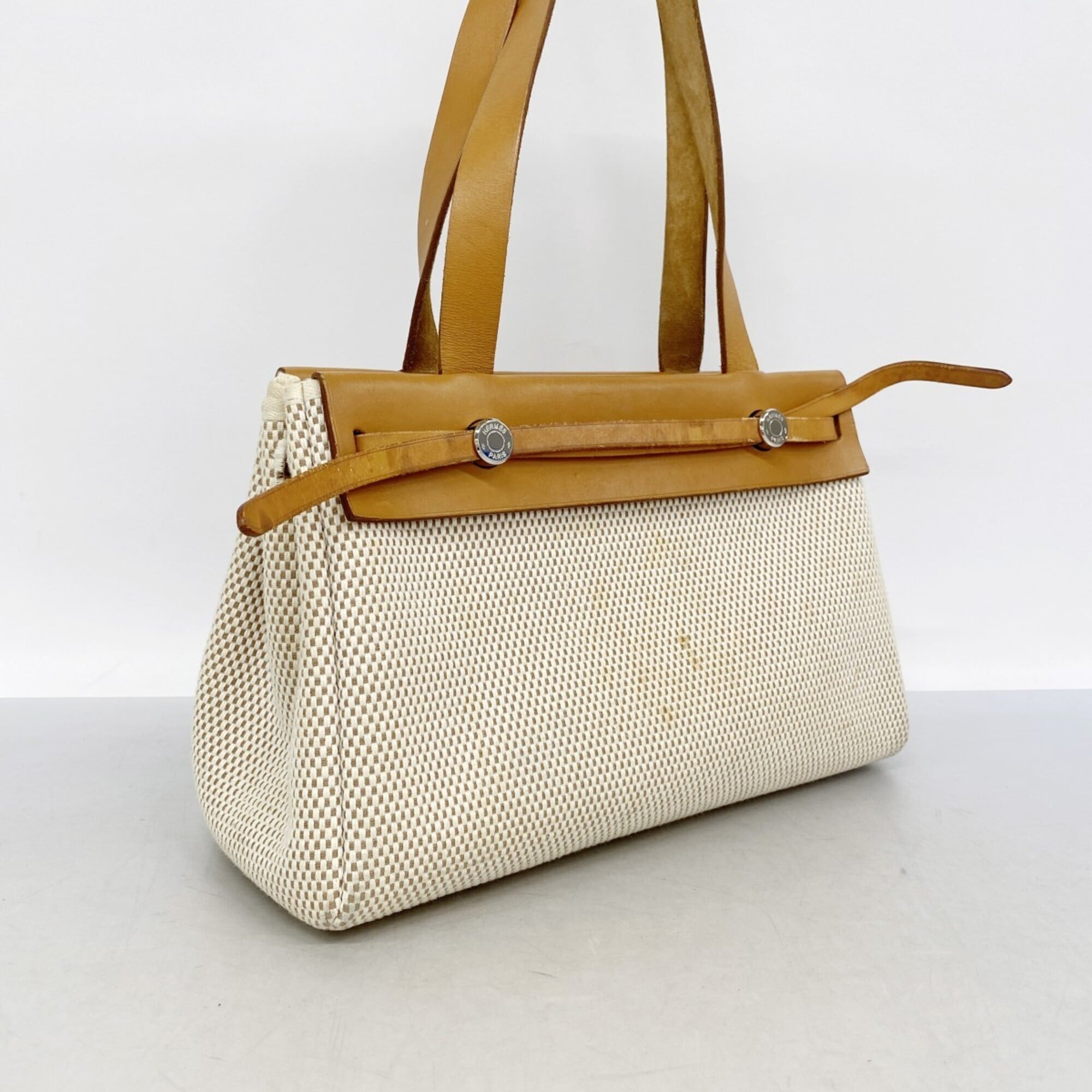 Hermes Natural Shoulder Bag (Pre-Owned)