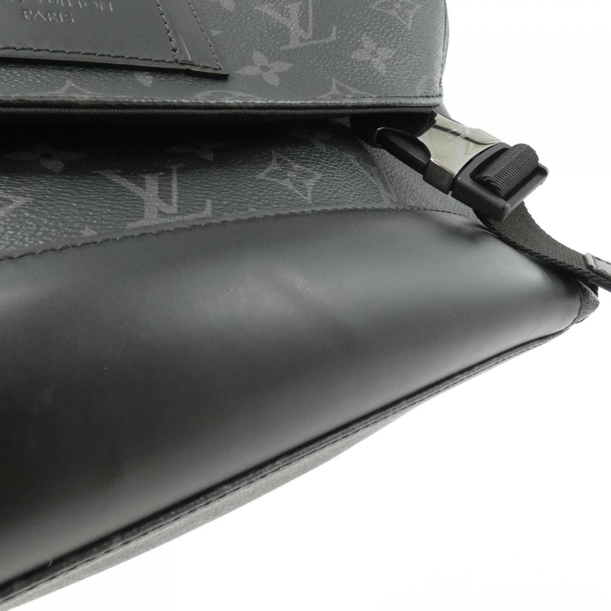Louis Vuitton Black Coated Canvas Shoulder Bag (Pre-Owned)