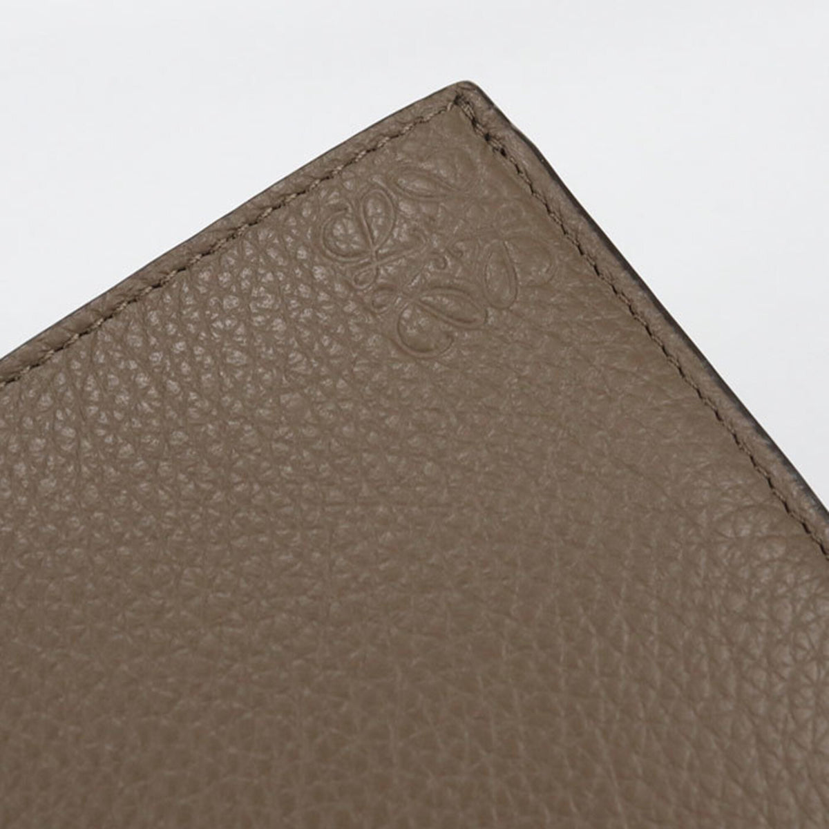 Loewe Brown Leather Wallet (Bi-Fold) (Pre-Owned)