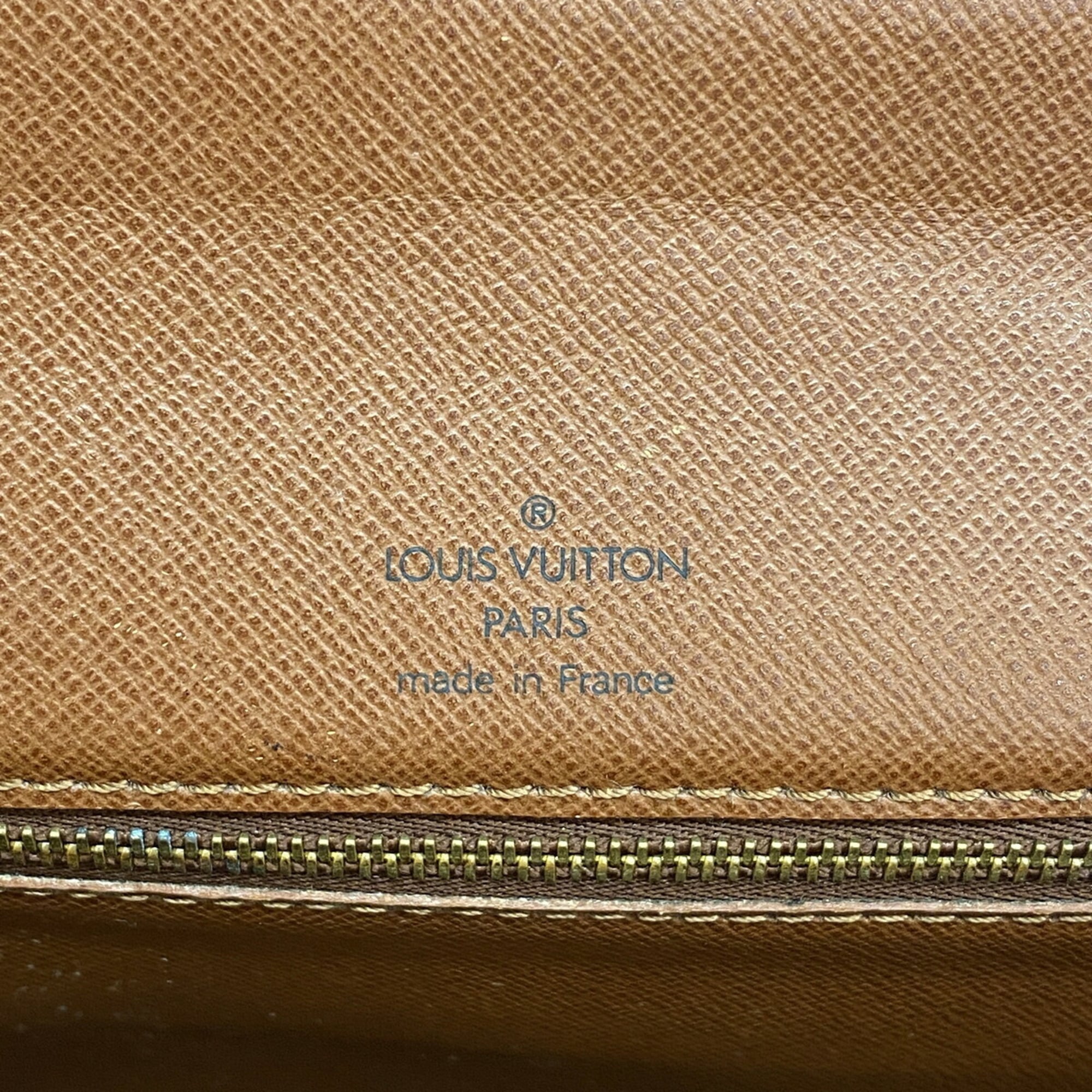 Louis Vuitton Brown Handbag (Pre-Owned)