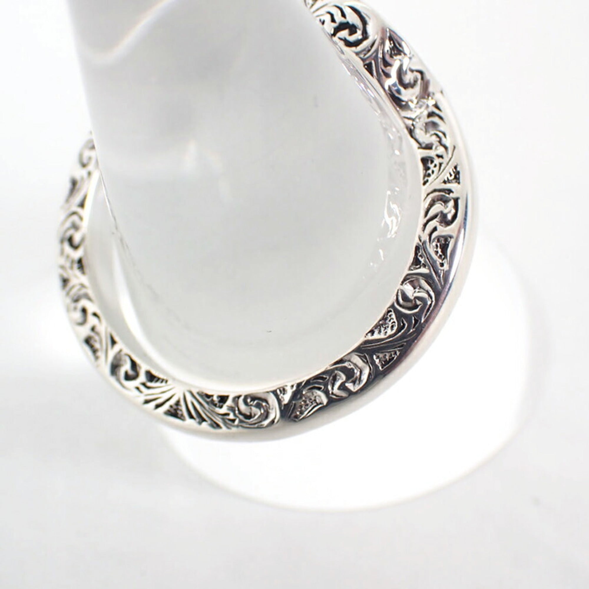 Gucci Sterling Silver 925 Band Ring (Pre-Owned)