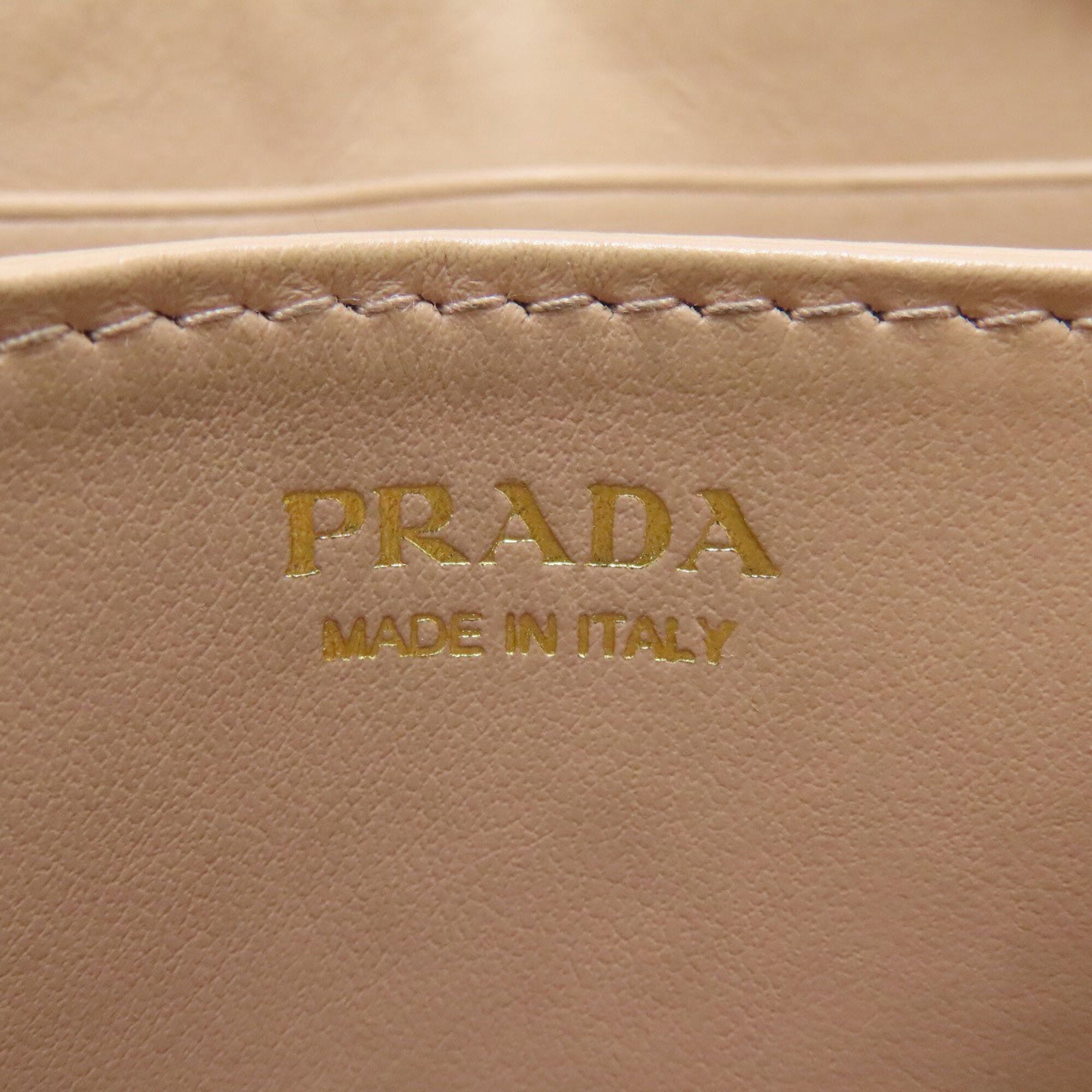Prada Black Saffiano Triangle Coin Purse/Coin Case (Pre-Owned)