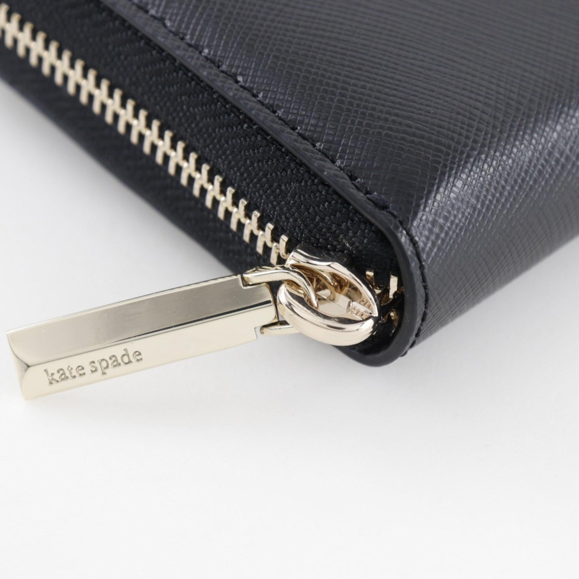 Kate Spade Black Leather Long Wallet (Bi-Fold) (Pre-Owned)