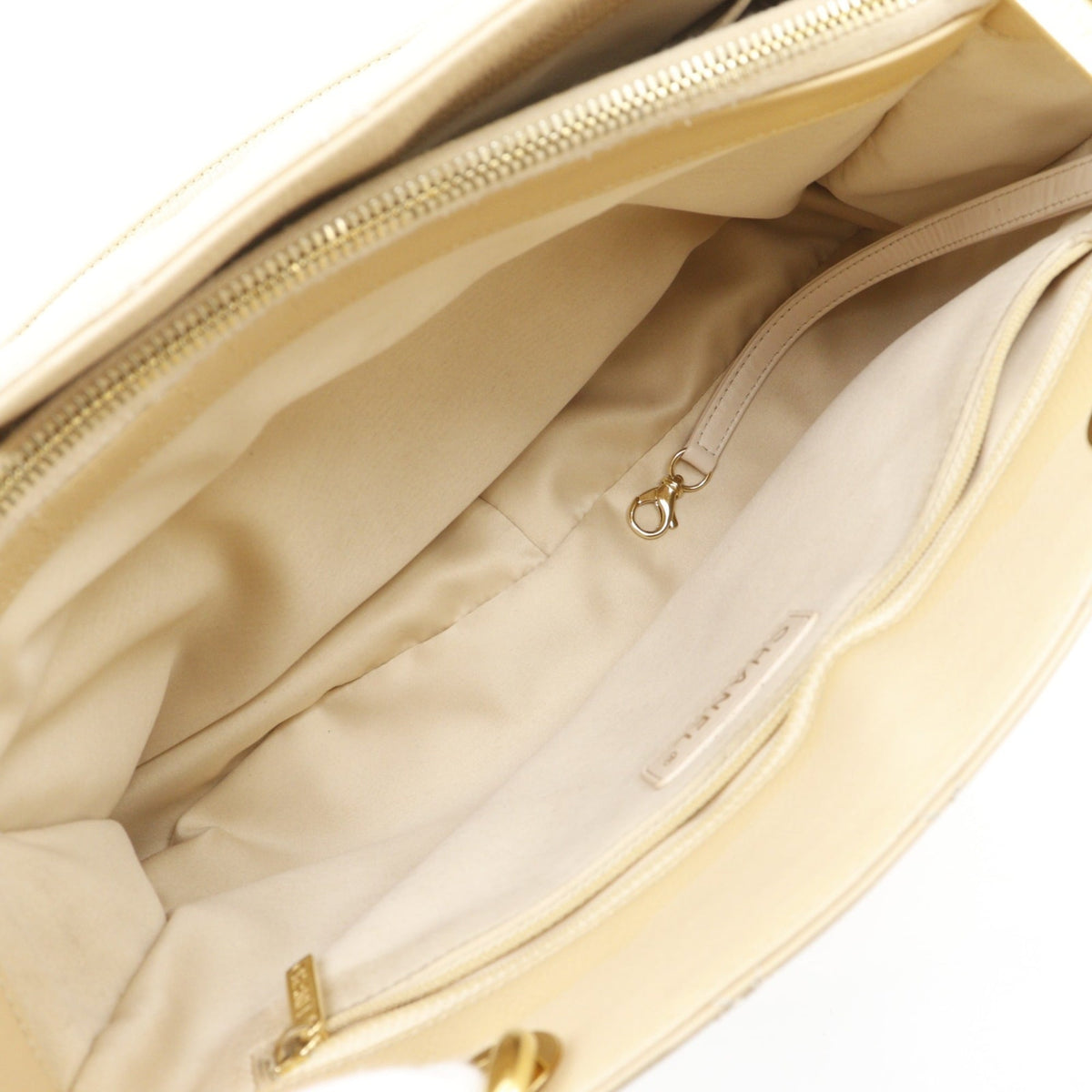 Chanel Beige Grained Calfskin Tote Bag (Pre-Owned)