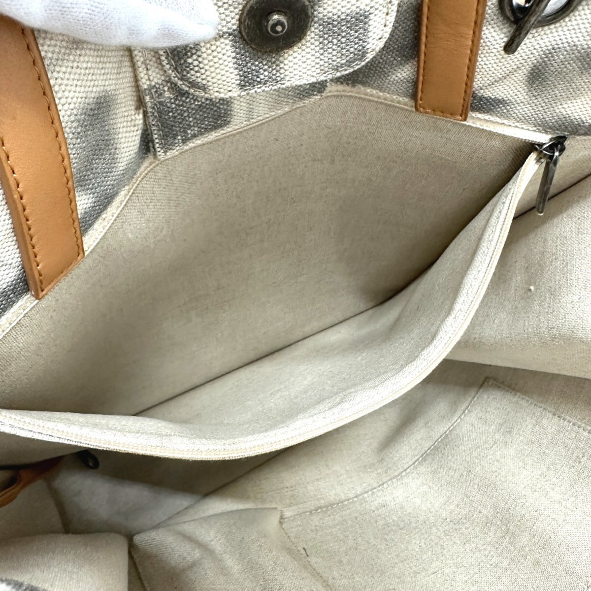 Chanel Beige Other Shoulder Bag (Pre-Owned)