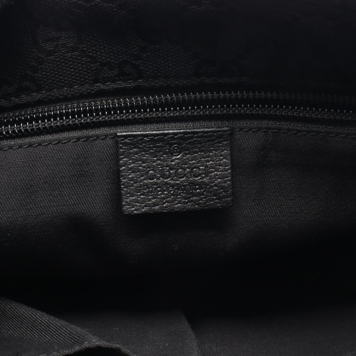 Gucci Sherry Line Black Gg Canvas Shoulder Bag (Pre-Owned)