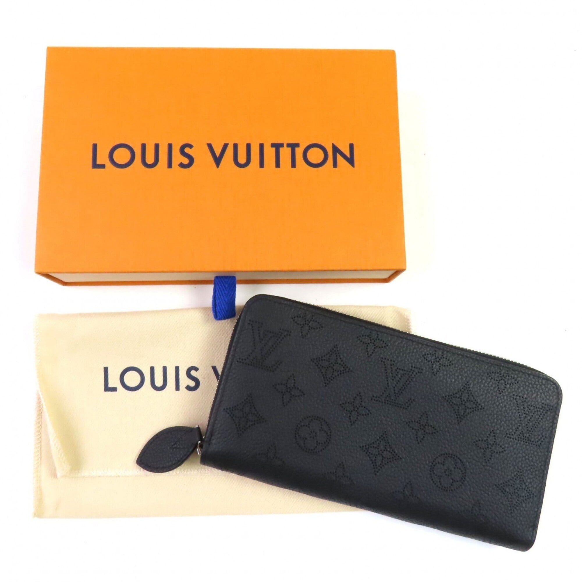 Louis Vuitton Mahina Noir Mahina Leather Long Wallet (Bi-Fold) (Pre-Owned)