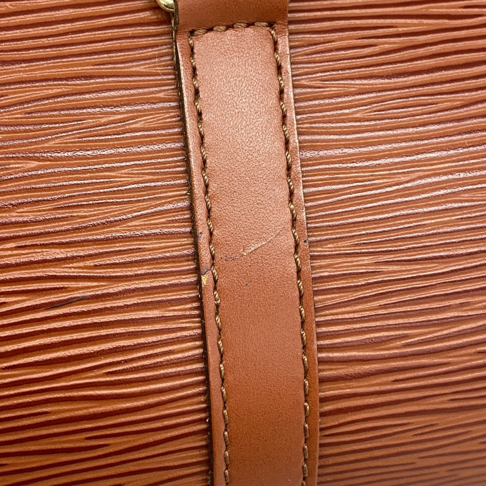 Louis Vuitton Kenyan Brown Handbag (Pre-Owned)