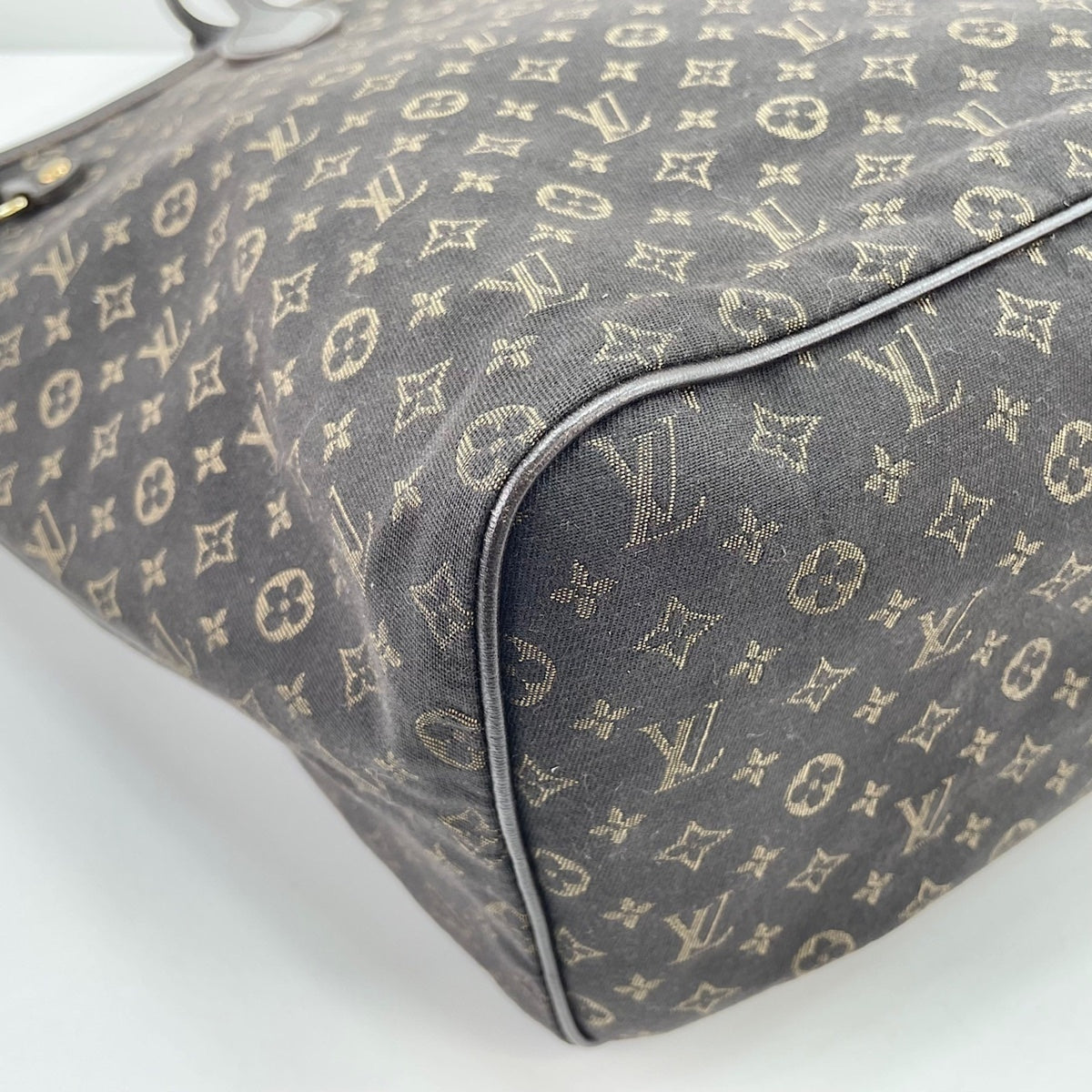 Louis Vuitton Brown Tote Bag (Pre-Owned)
