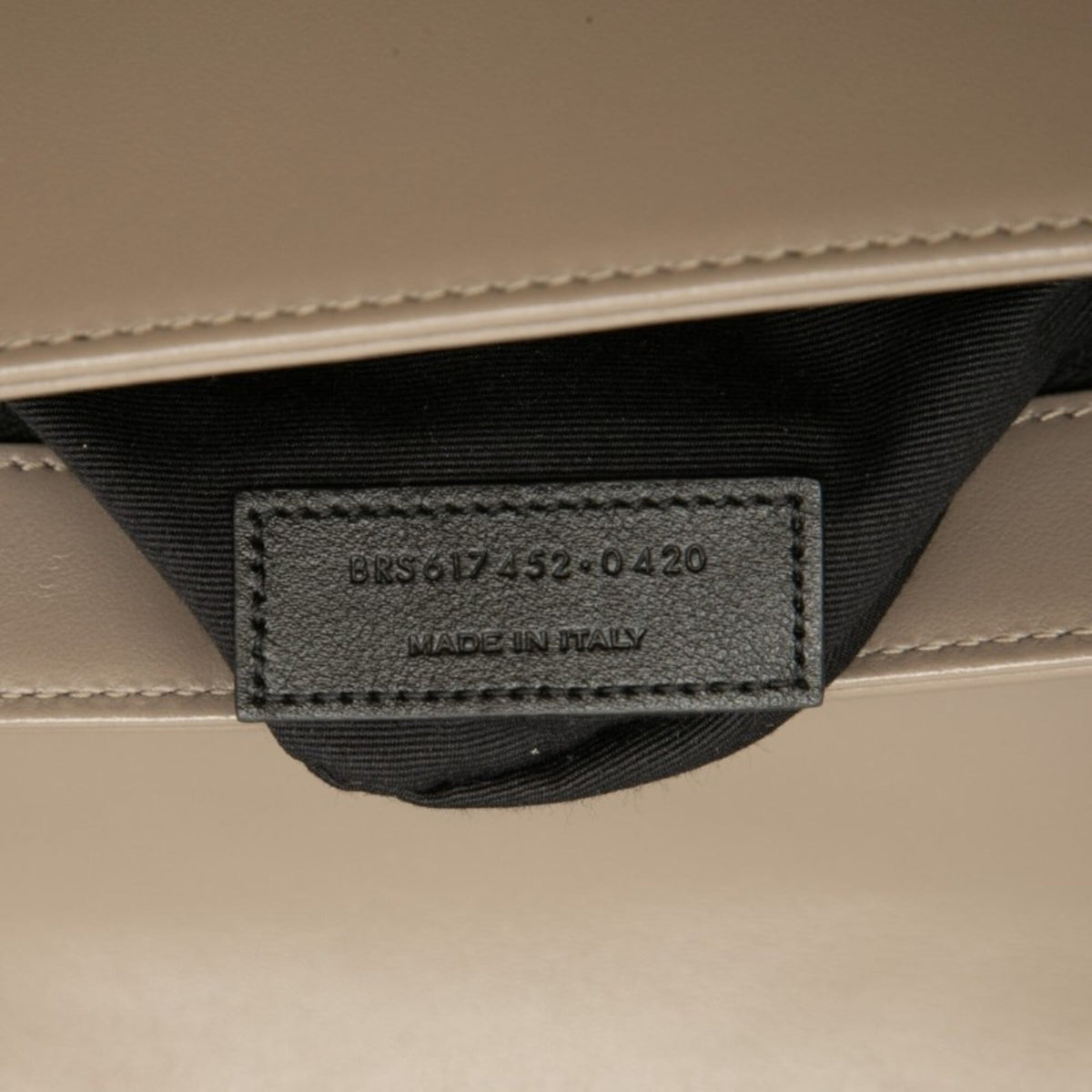 Saint Laurent Gray Leather Shoulder Bag (Pre-Owned)