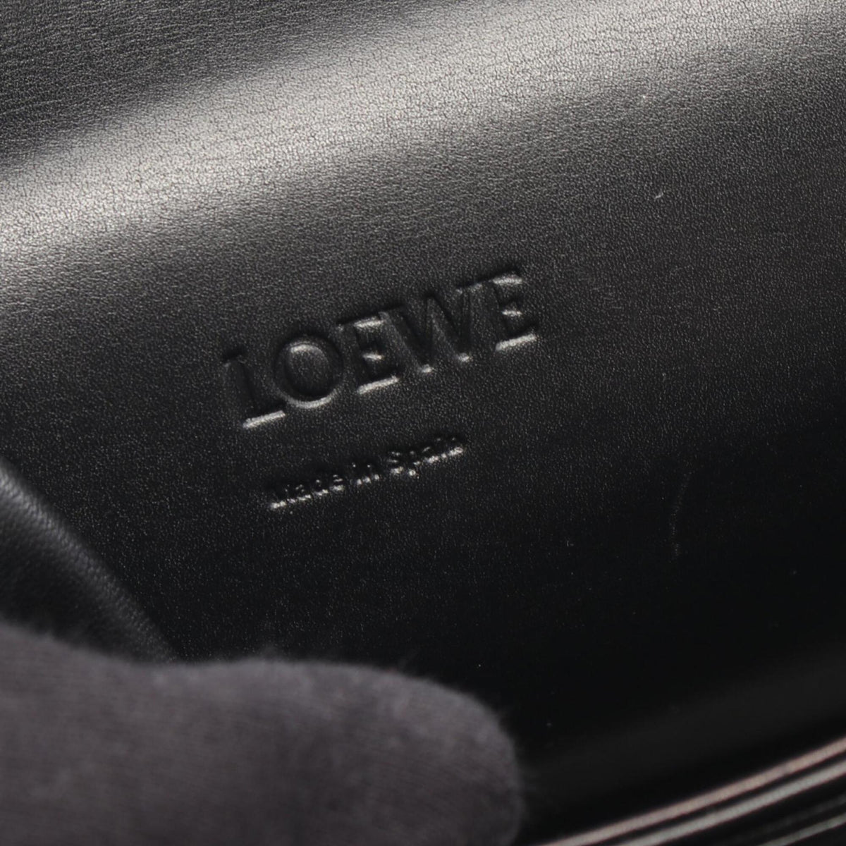 Loewe Black Leather Handbag Shoulder Bag (Pre-Owned)
