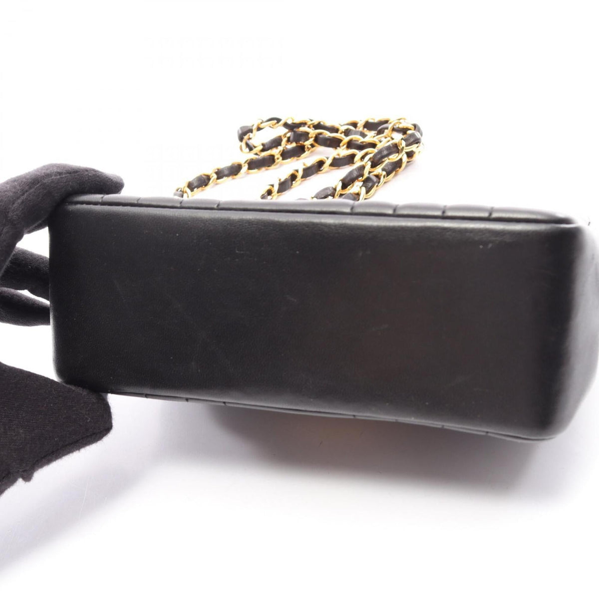 Chanel Black Leather Handbag Shoulder Bag (Pre-Owned)