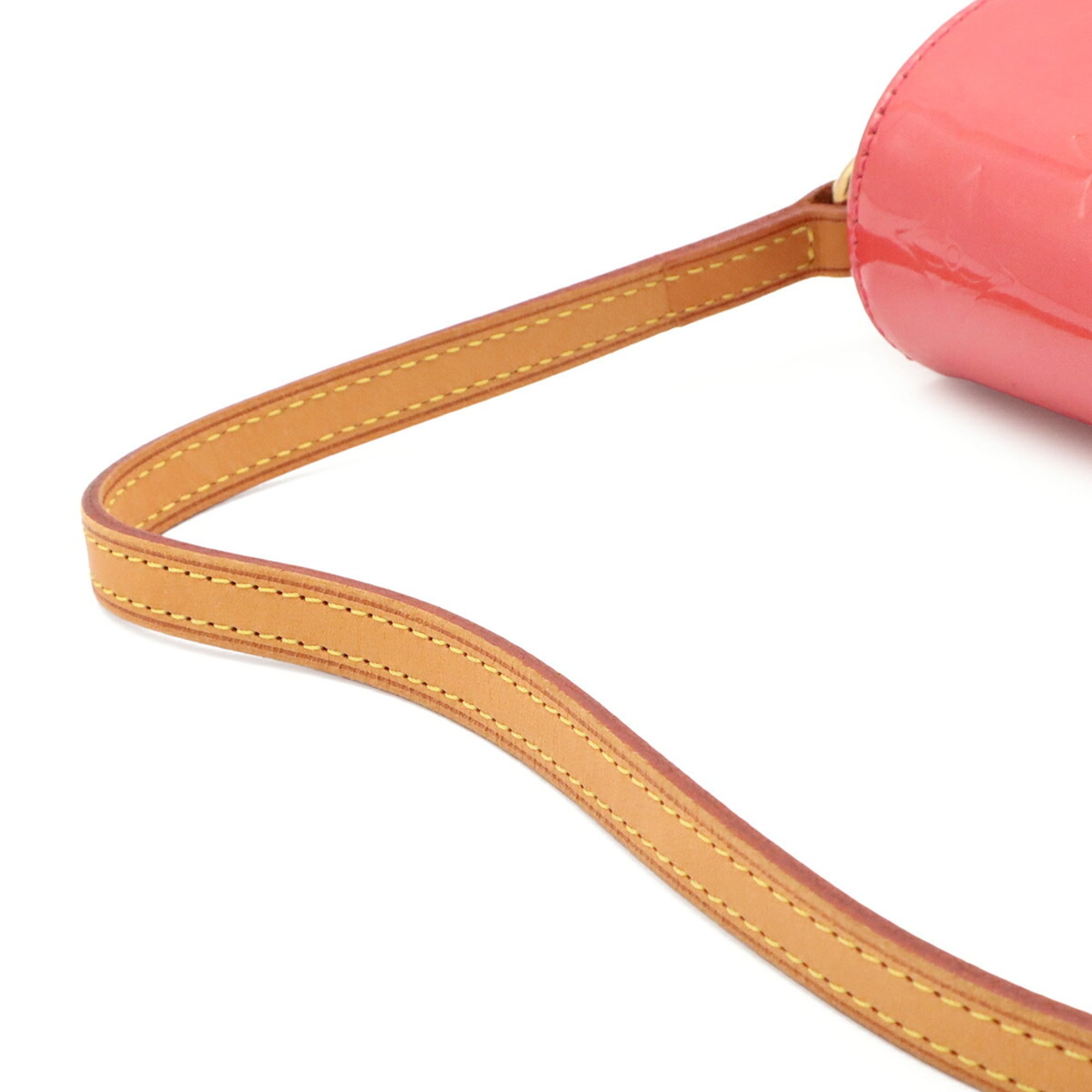 Louis Vuitton Monogram Vernis Framboise Leather Handbag Pochette (Pre-Owned)