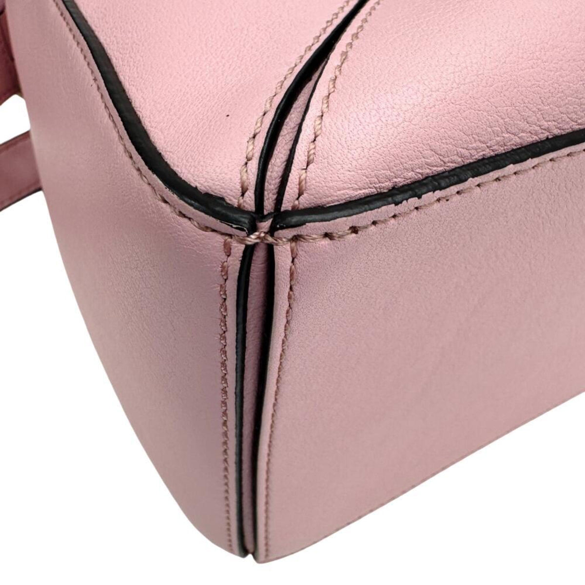 Loewe Pink Leather Handbag Shoulder Bag (Pre-Owned)