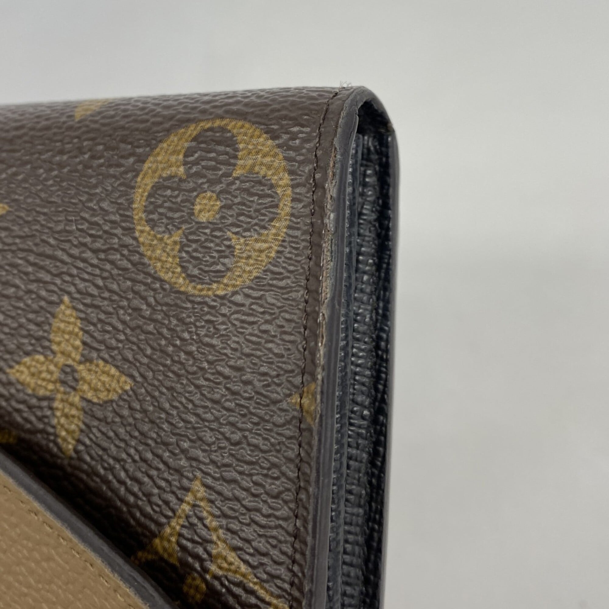 Louis Vuitton Brown Long Wallet (Bi-Fold) (Pre-Owned)