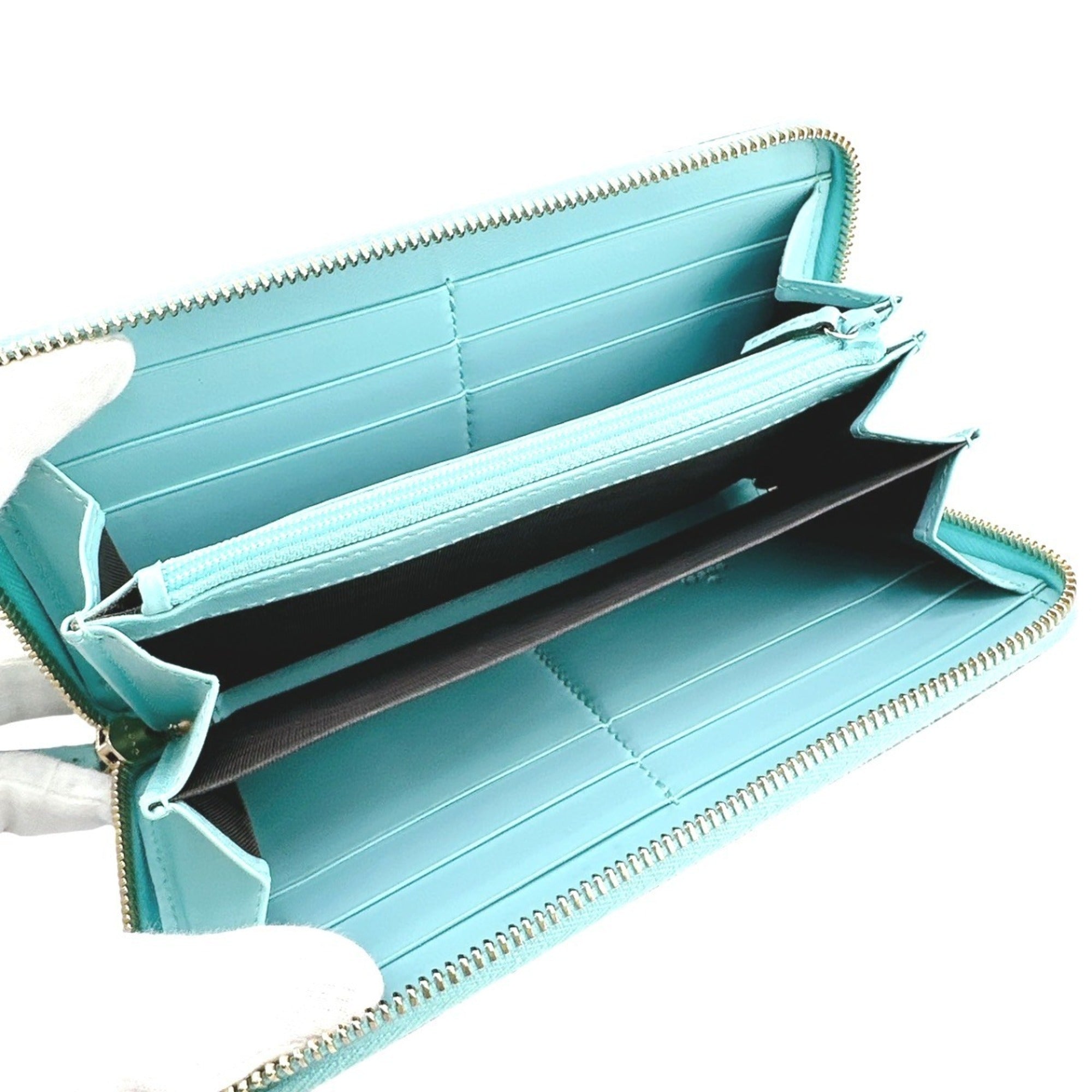 Gucci Blue Light Blue Leather Long Wallet (Bi-Fold) (Pre-Owned)