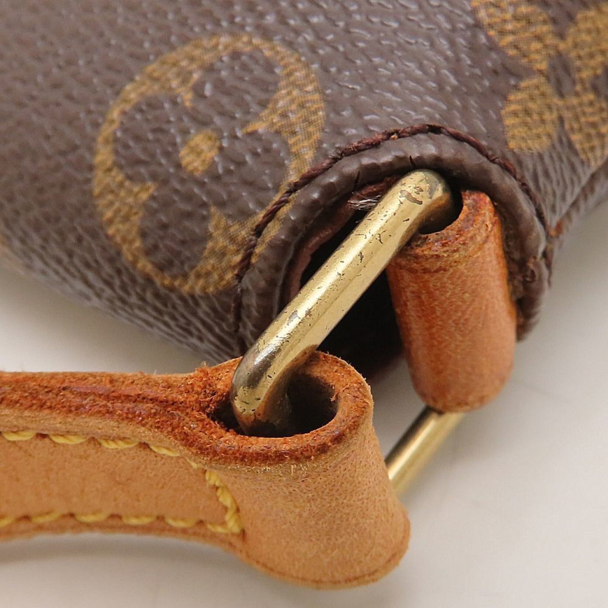 Louis Vuitton Brown Monogram Shoulder Bag (Pre-Owned)