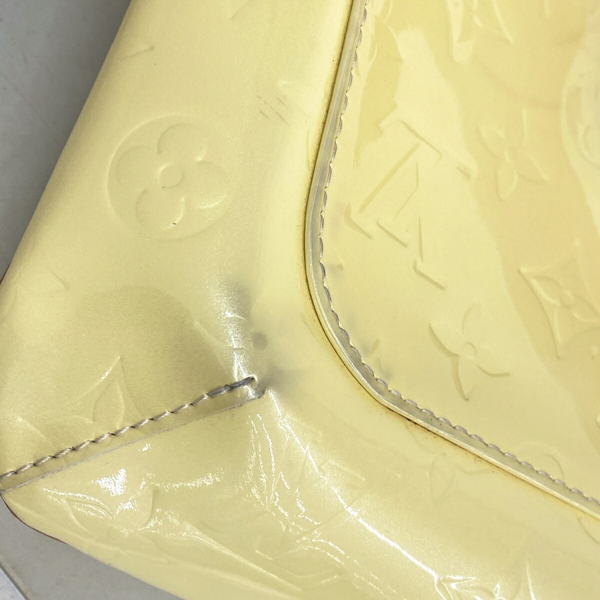 Louis Vuitton Pearl Shoulder Bag (Pre-Owned)