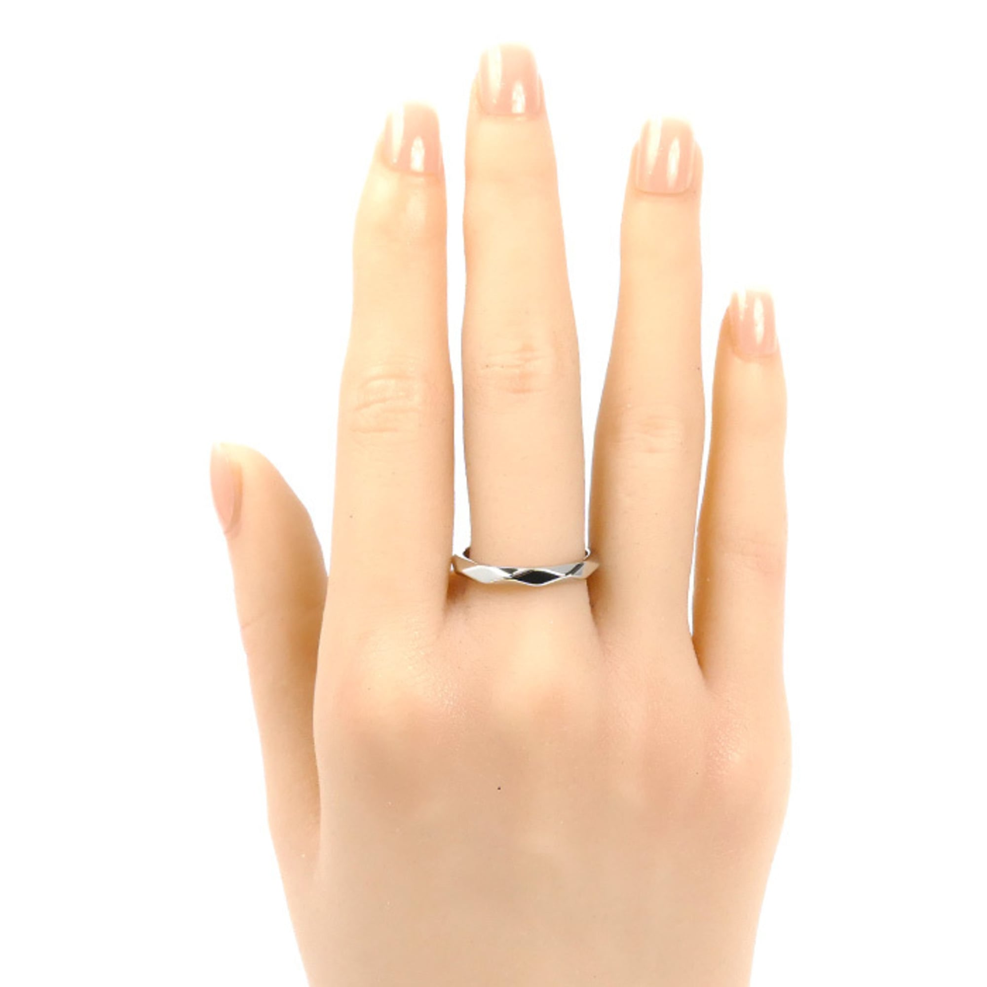 Boucheron Platinum 950 Band Ring (Pre-Owned)
