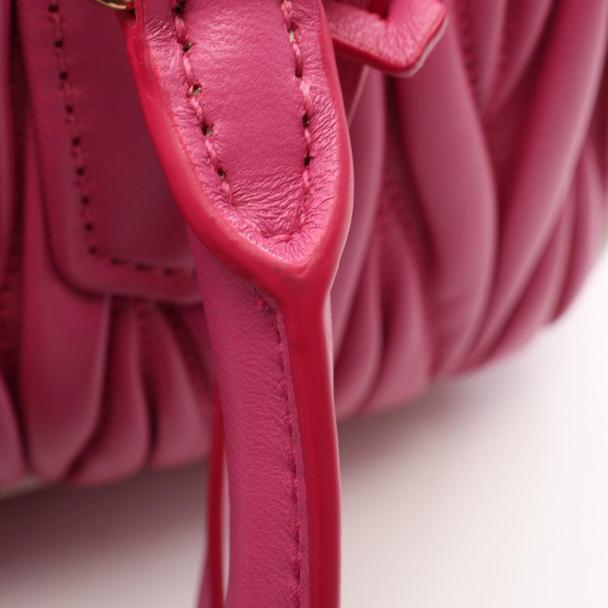 Miu Miu Matelasse Pink Leather Handbag (Pre-Owned)