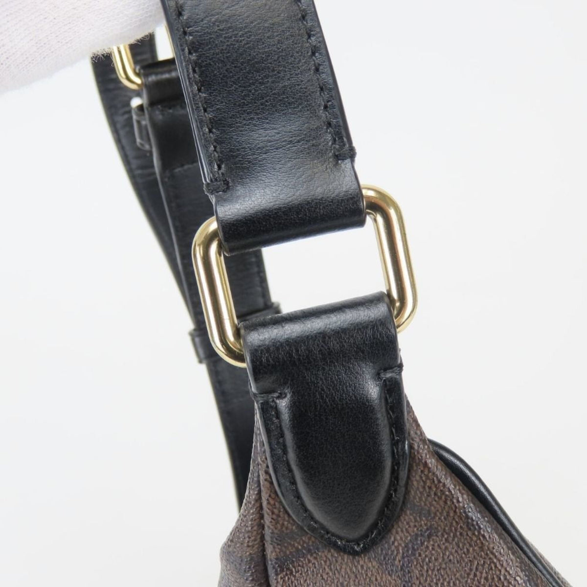 Coach Signature Black Brown Signature Line Sling Bag (Pre-Owned)