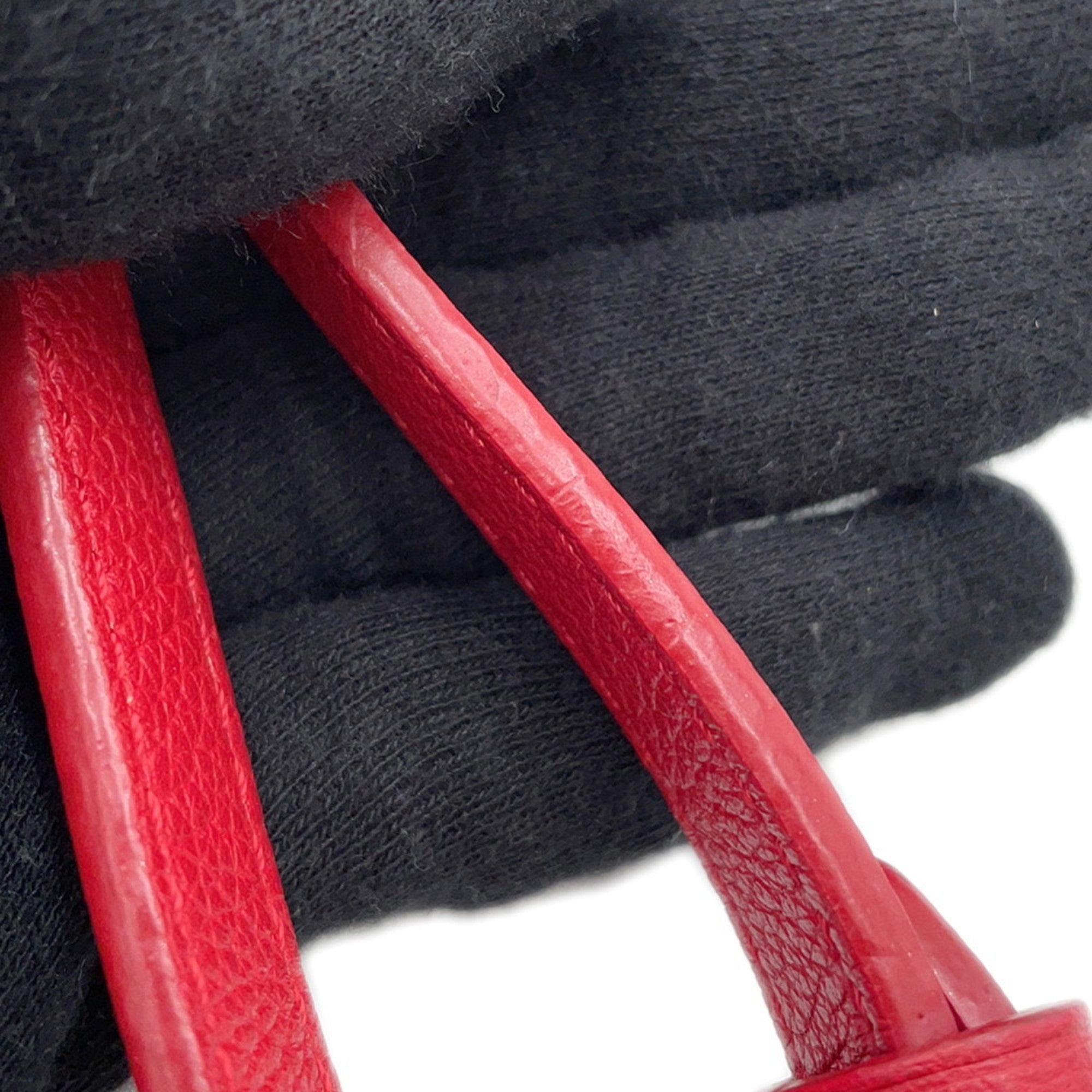 Louis Vuitton Lockme Ii Red Color Ruby Leather Handbag (Pre-Owned)