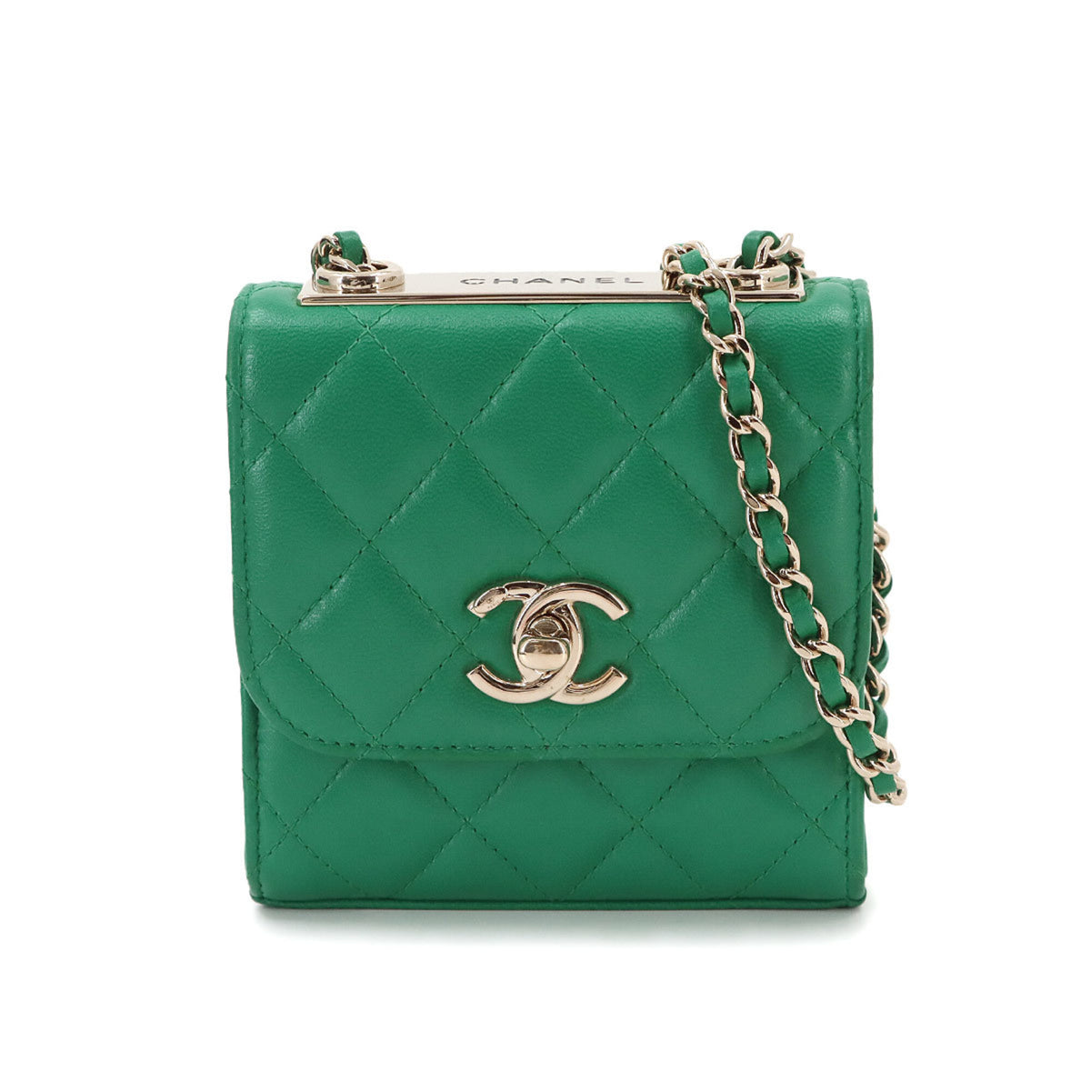 Chanel Green Leather Shoulder Bag (Pre-Owned)