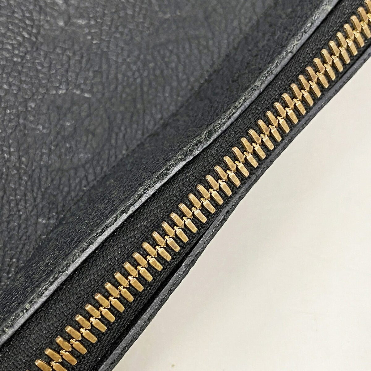 Louis Vuitton Noir Tote Bag (Pre-Owned)